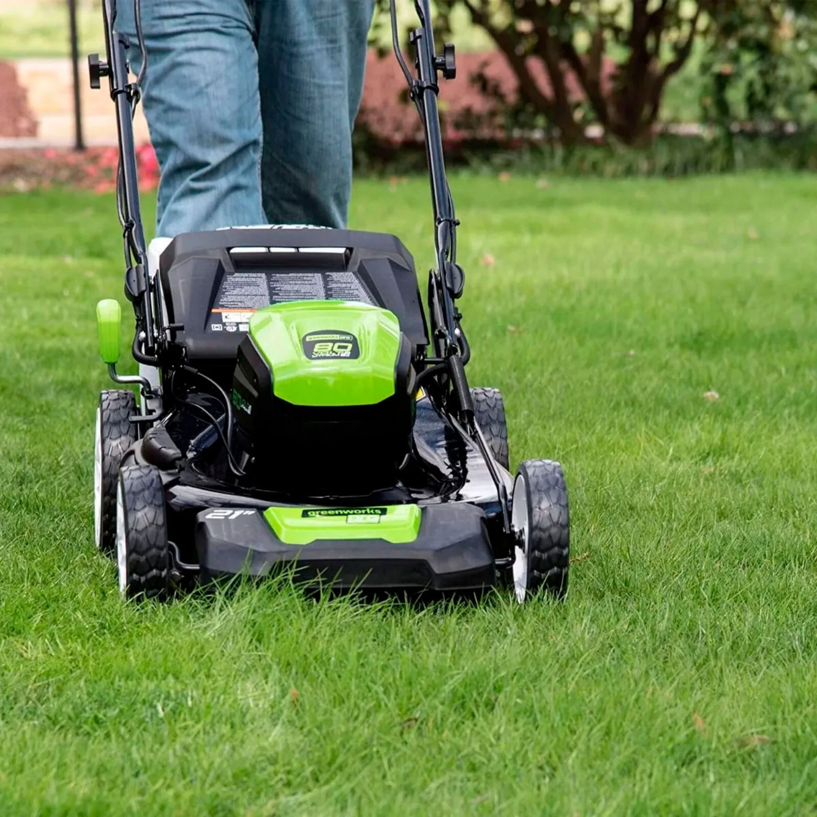 Greenworks - 80 Volt 21-Inch Self-Propelled Lawn Mower (1 x 2.0Ah and 1 x 4.0...