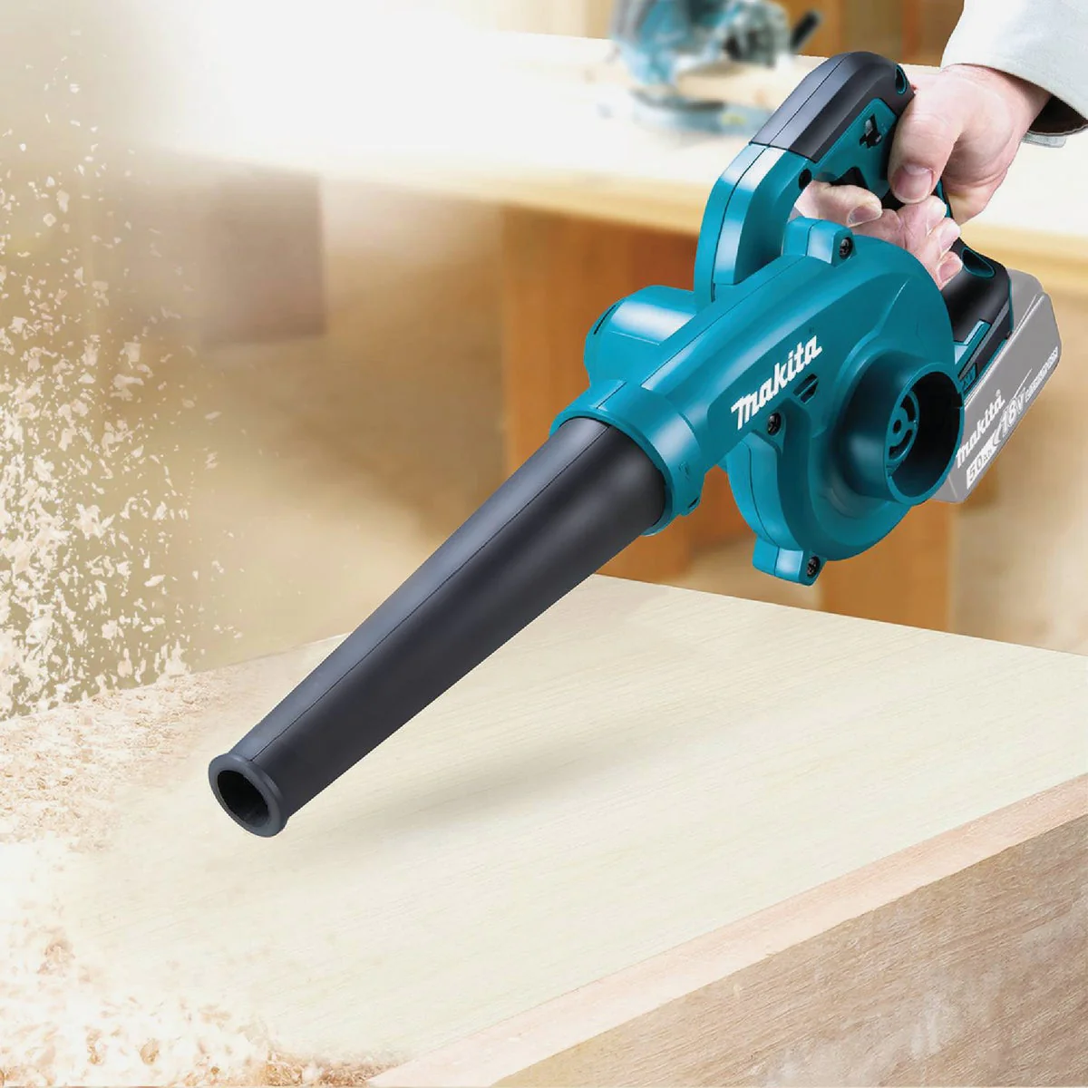 Makita XBU05Z Makita 219 MPH 18V LXT Lithium-Ion Cordless Blower (Tool Only) XBU05Z
