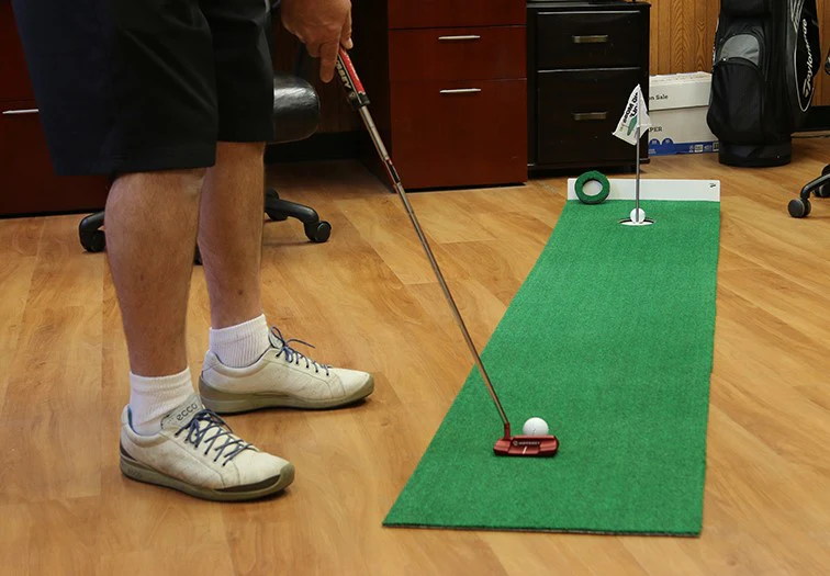 Big Moss Golf OF8 Office Fit 18
