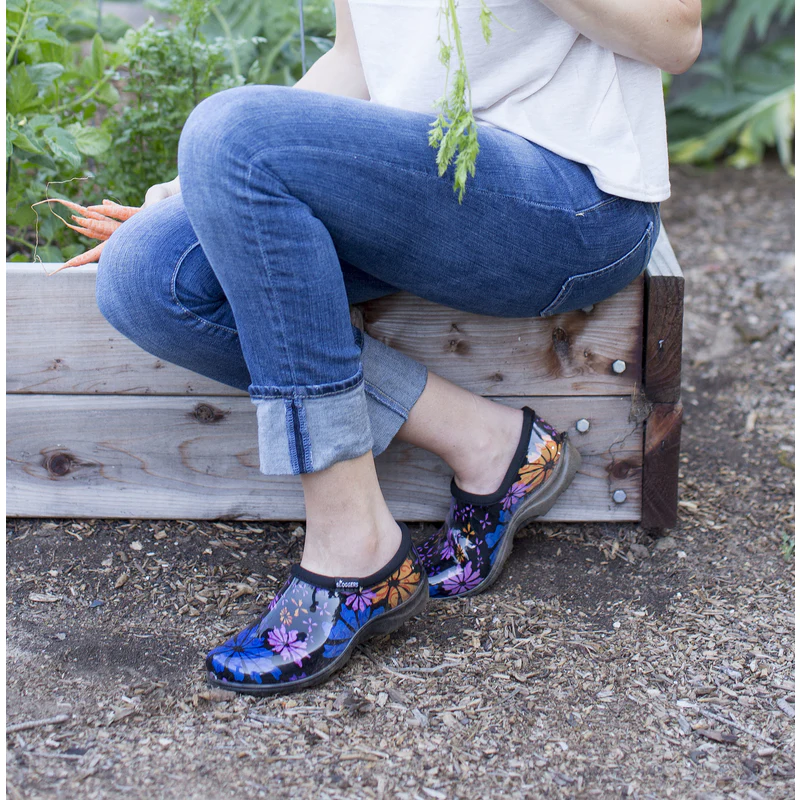 Sloggers Flower Power Women&s;s Garden/Rain Shoes 10 US Black