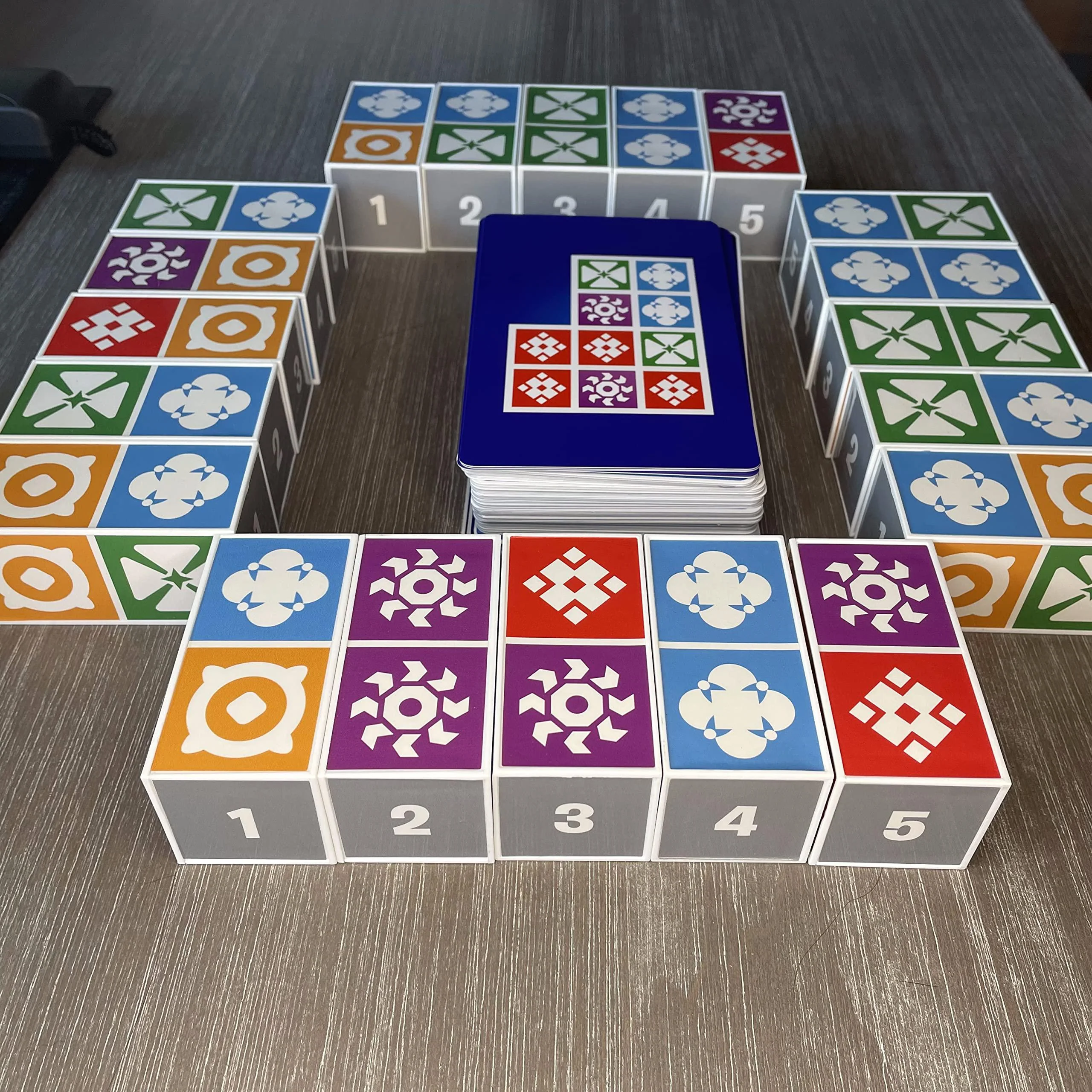 the uzzle 2.0 board game, popular family board games for adults, suitable for children and adults, pattern block puzzles game