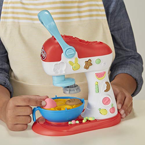 Play-Doh E0102EU4 Kitchen Creations Spinning Treats Mixer