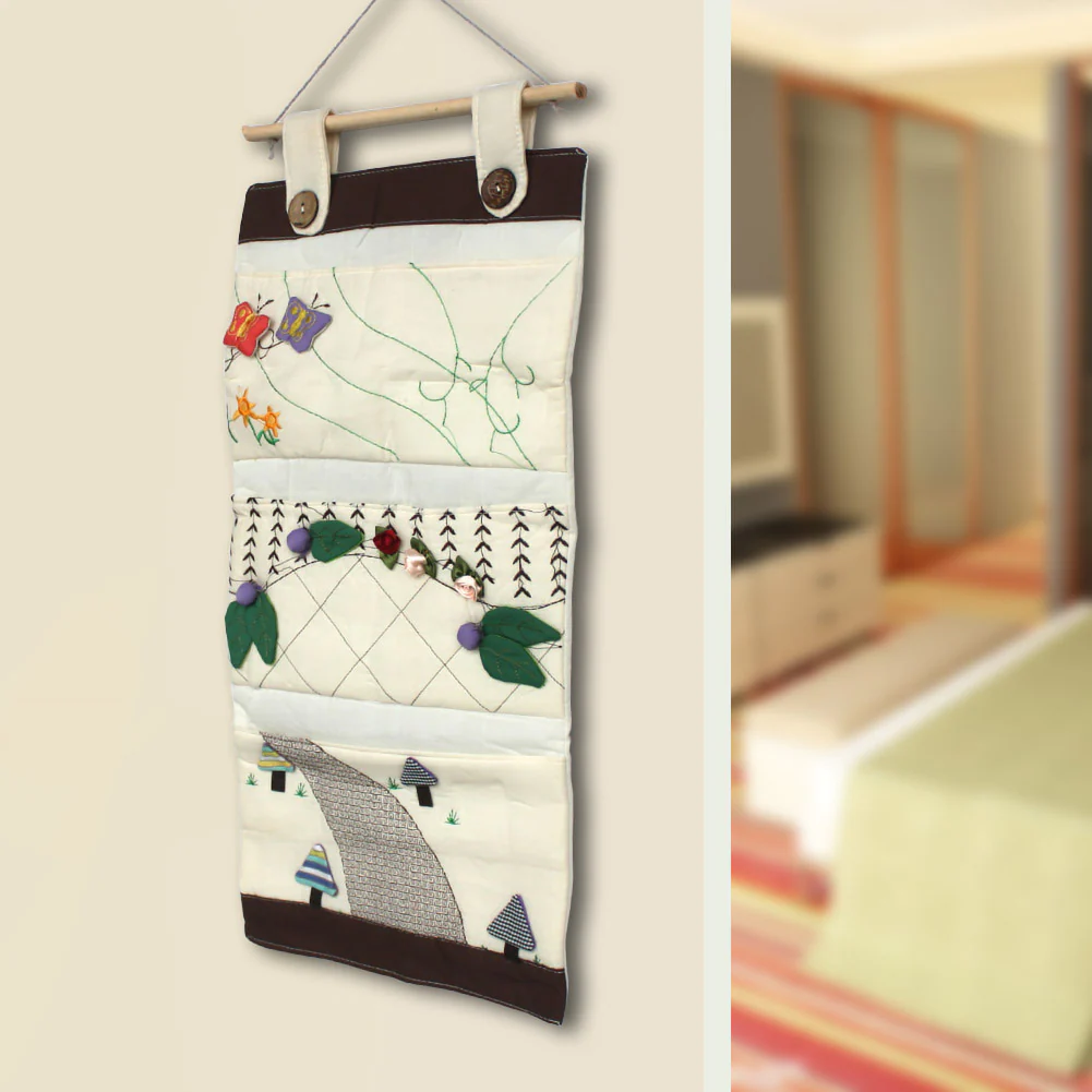 Blancho Bedding [My Way Home] Wall Hanging/ Hanging Baskets/ Wall Organizers /Wall Baskets (10*20)