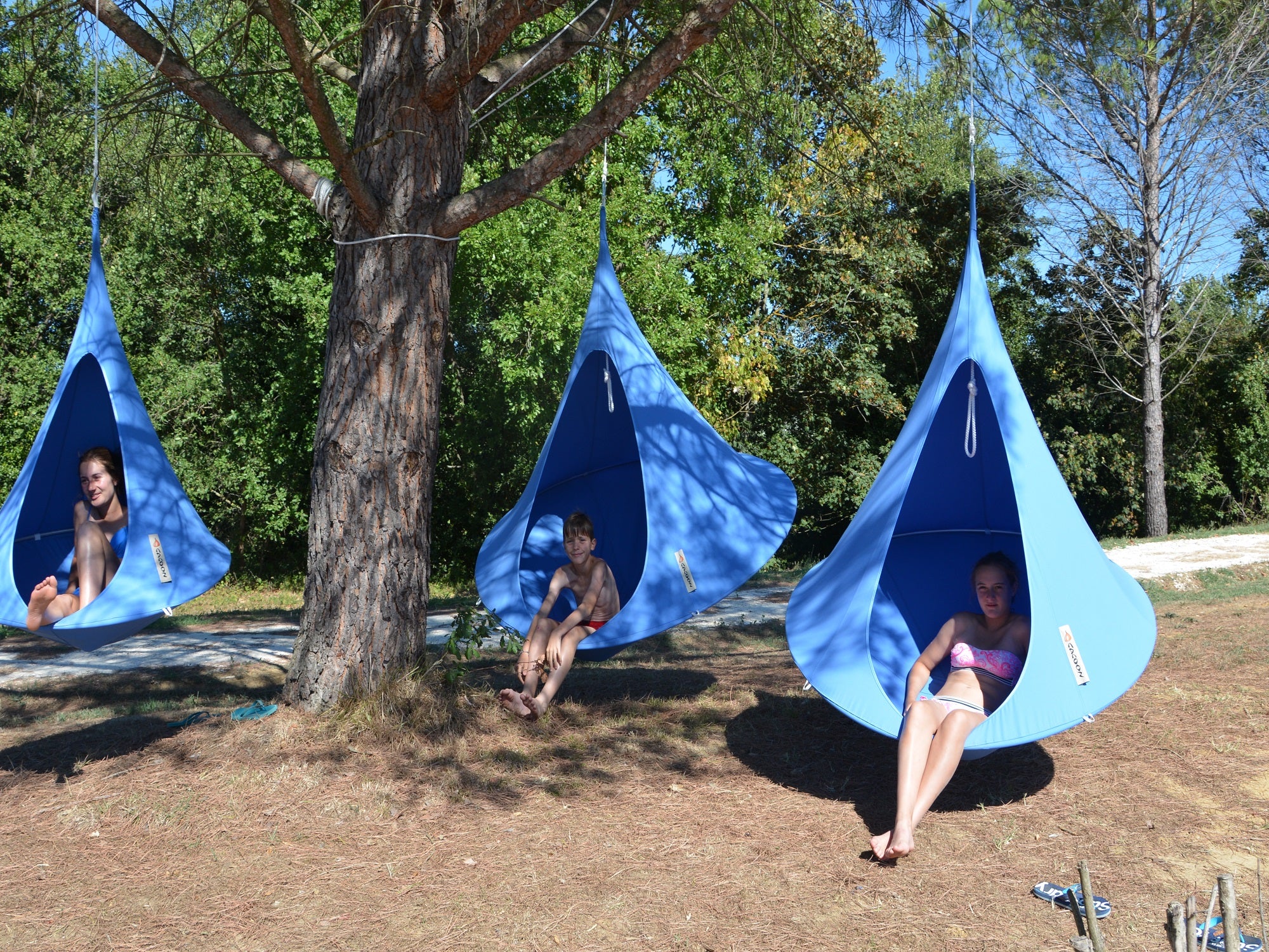The Hamptons Collection 72” Blue Two Person Hanging Cacoon Chair with Hanging Hardware