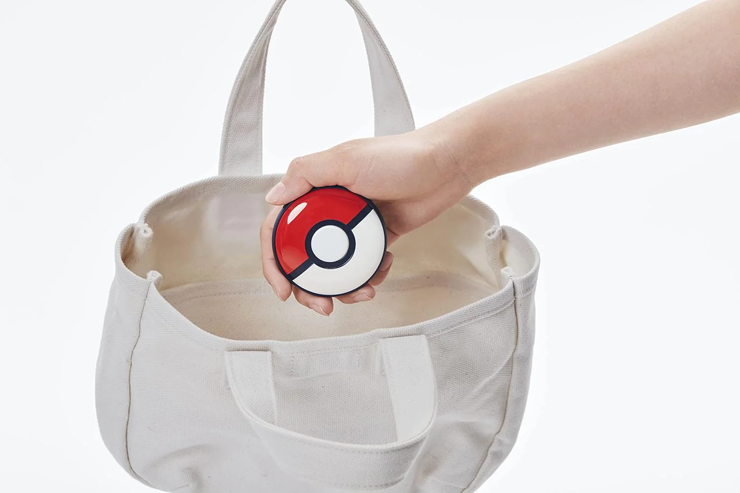 Nintendo Pokemon Go Plus +
