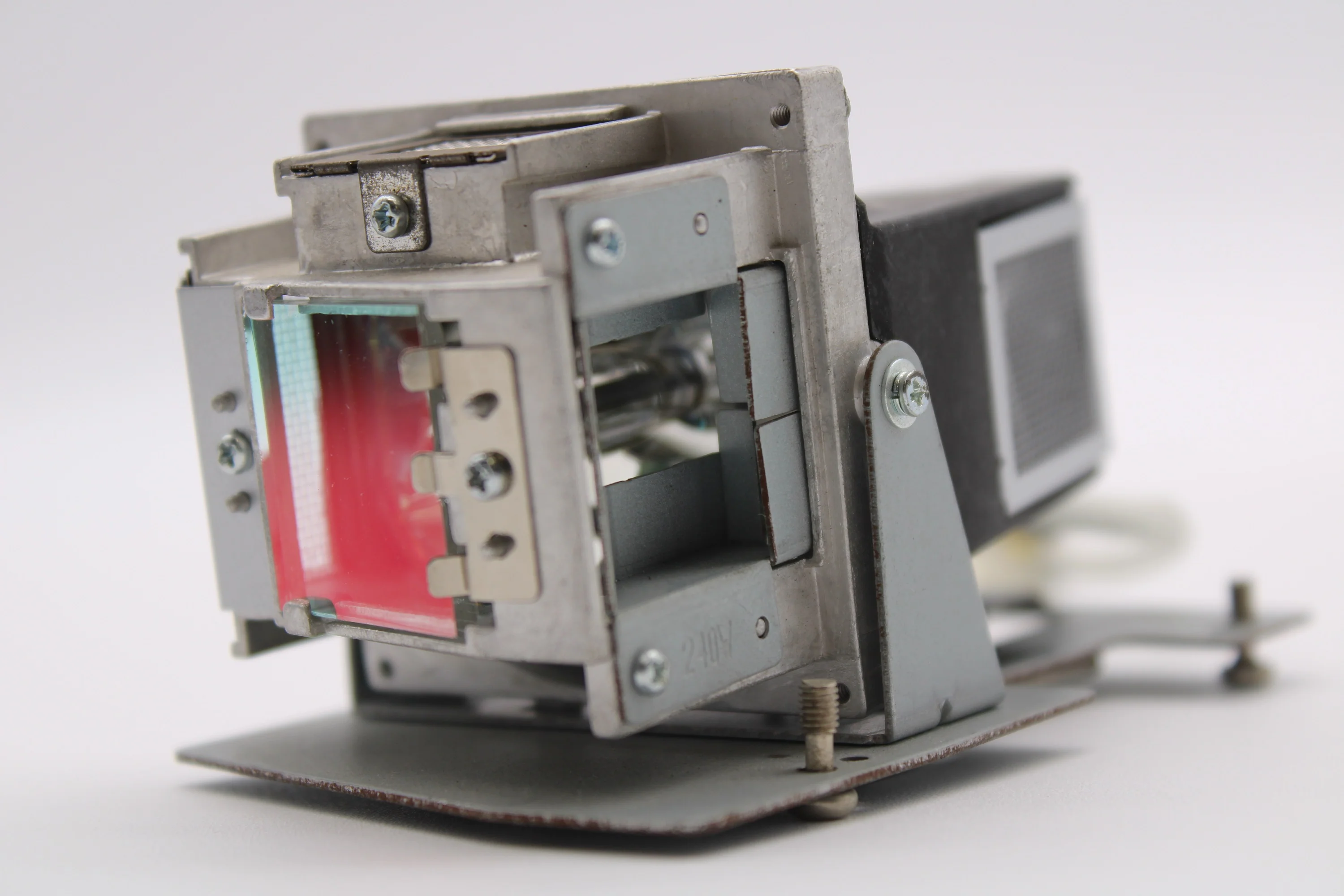 Vivitek Original Phoenix Lamp &a; Housing for the Vivitek D530 Projector - 240 Day Warranty