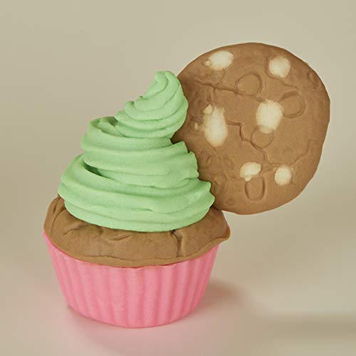 Play-Doh E0102EU4 Kitchen Creations Spinning Treats Mixer