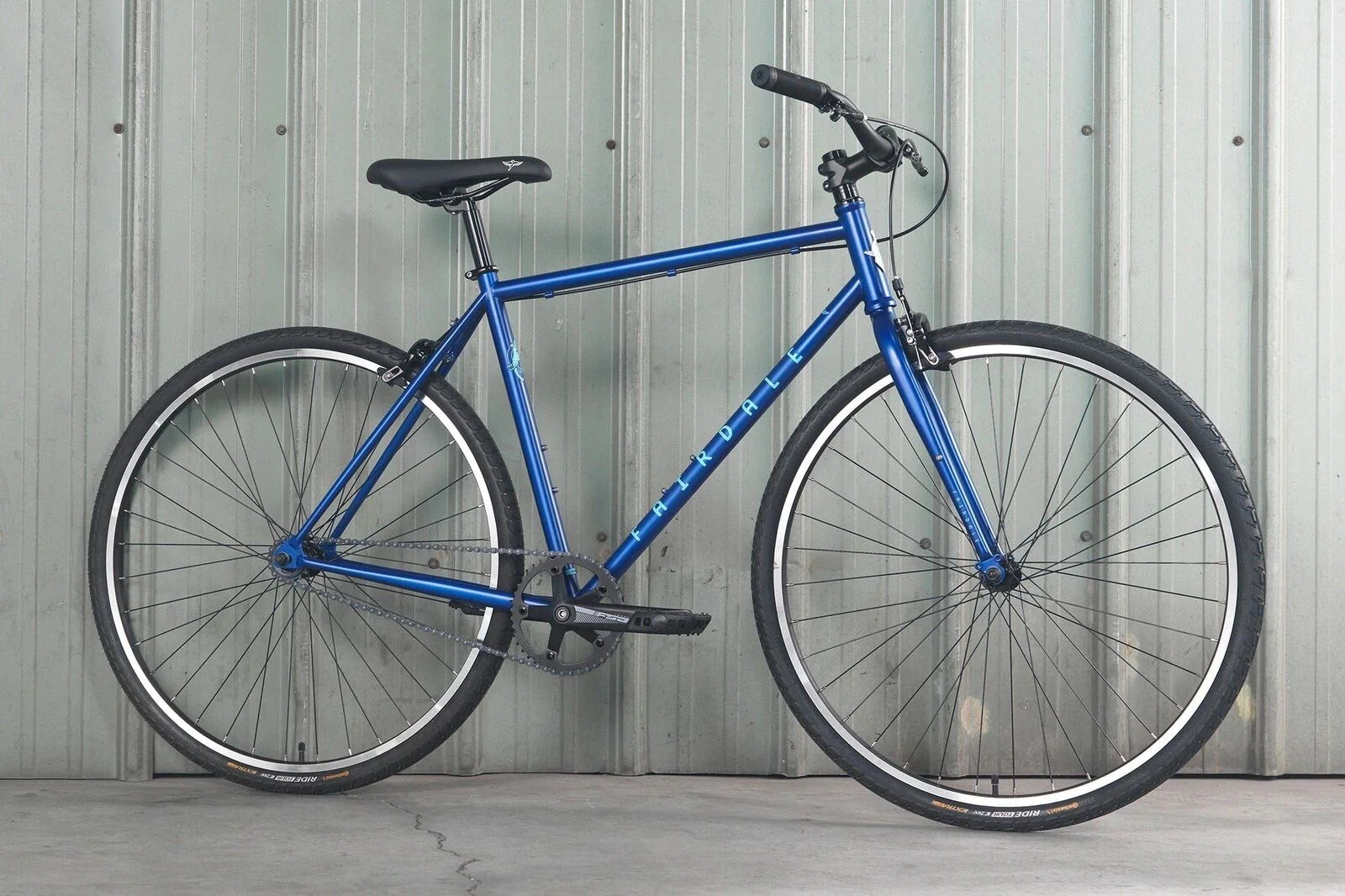 Fairdale 2022 Express 700c Bike Matte Royal Blue
