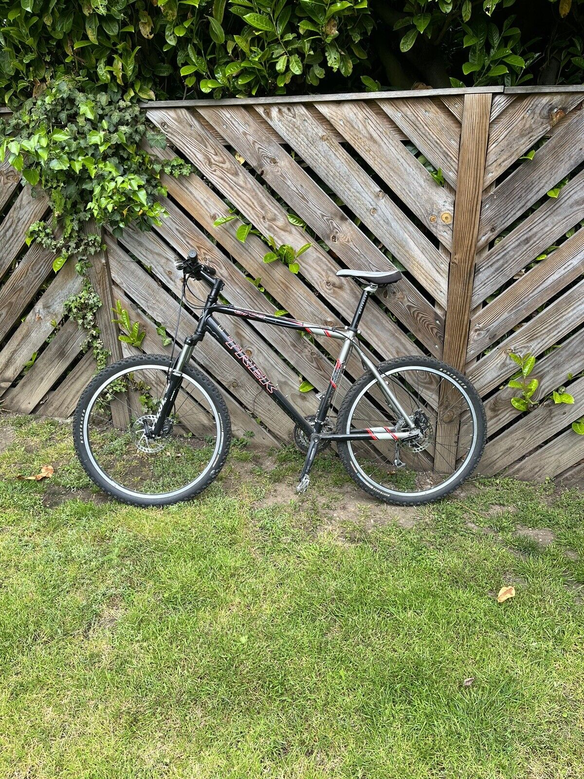 Trek 6700 bontrager race bike