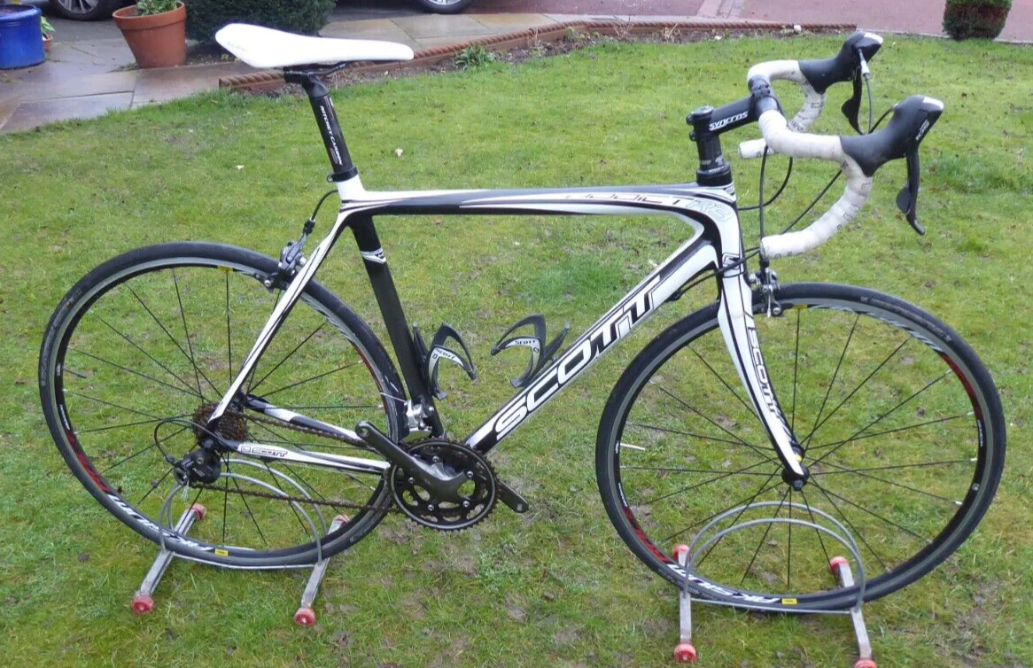 Scott R3 Full Carbon
