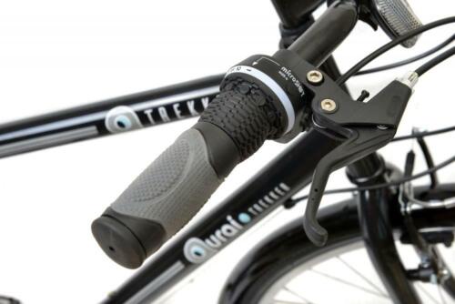 Mens Trekking Bike 700c Wheel 6 Speed Black Aurai Trekker Unisex Hybrid Bicycle