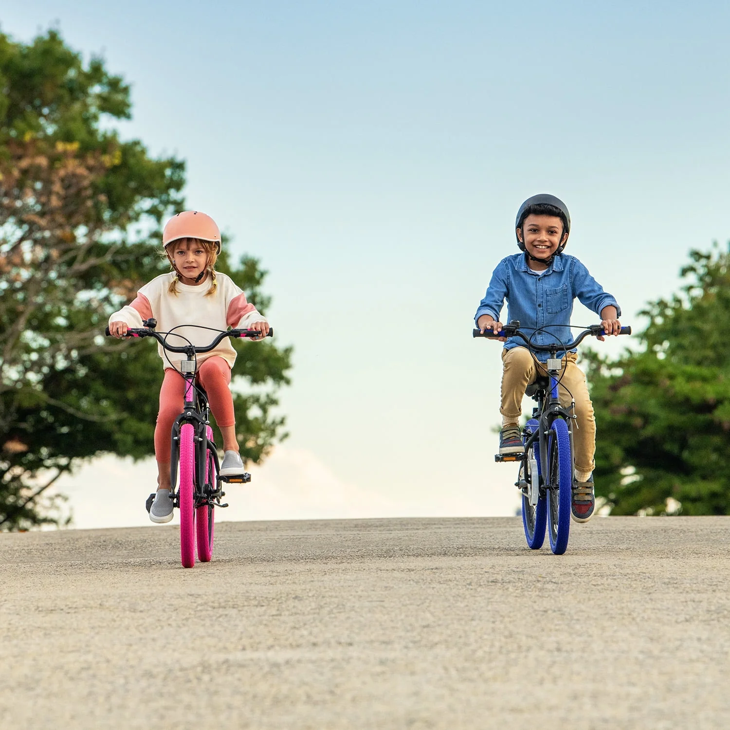 Jetson Light Rider X 20” Wheels Kids’ Light-up Unisex Bike, Ages 5 – 9, Includes Light-up Frame, Three Different Light Modes, Adjustable Handlebar, Seat height, Kids Bicycles, Pink