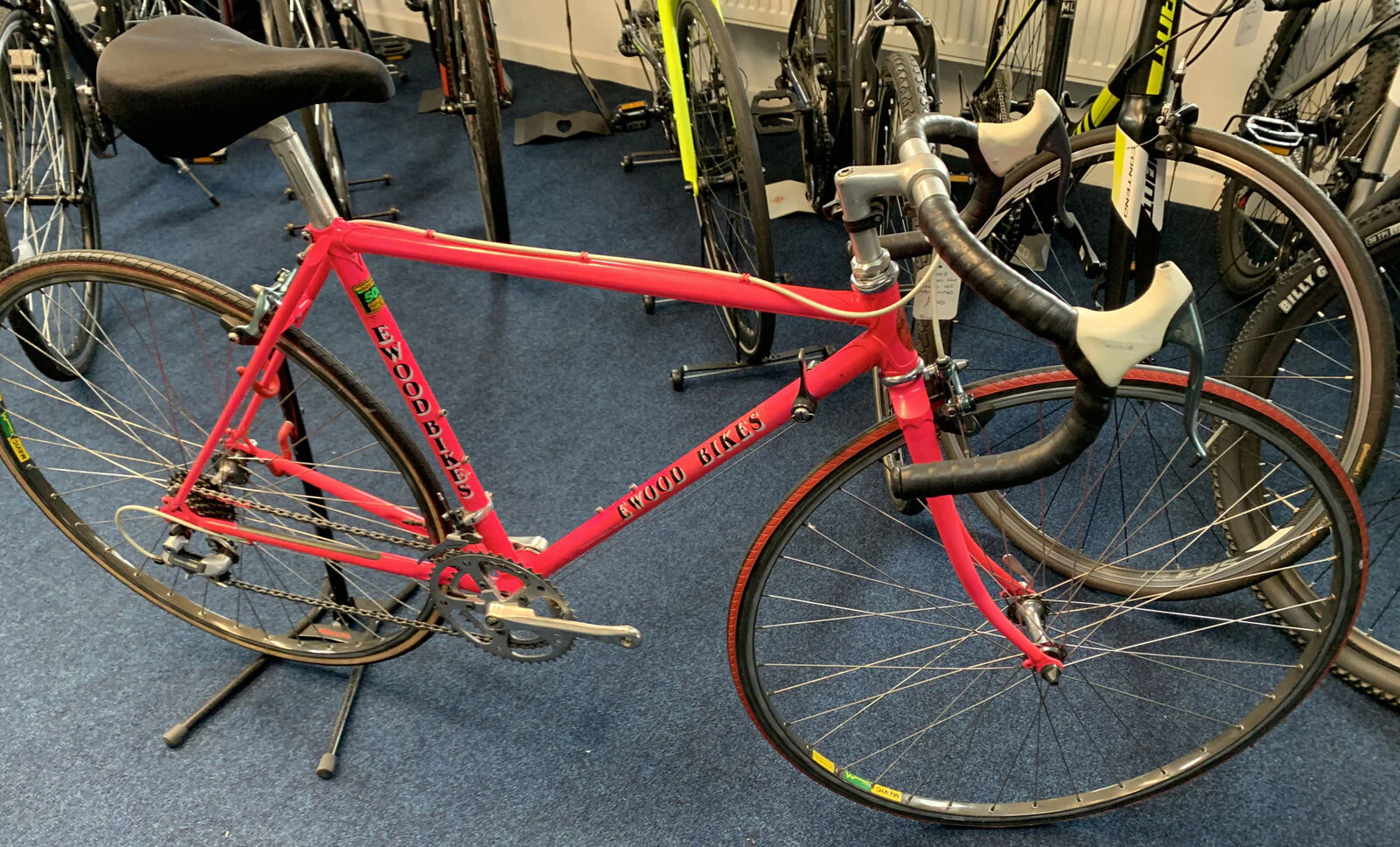 Ewood Bikes Reynolds 500 Chrome-Moly Road Race Bike 50cm 14 Speed Shimano 105