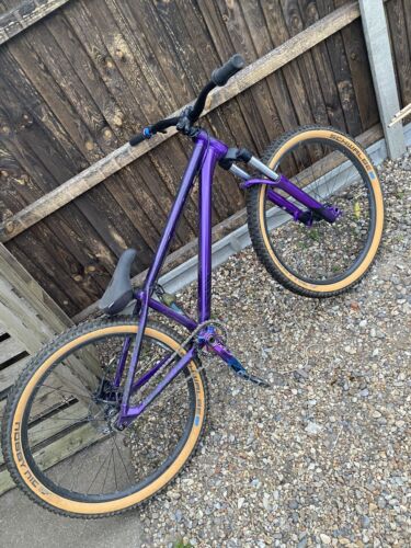 26 dirt jump bike