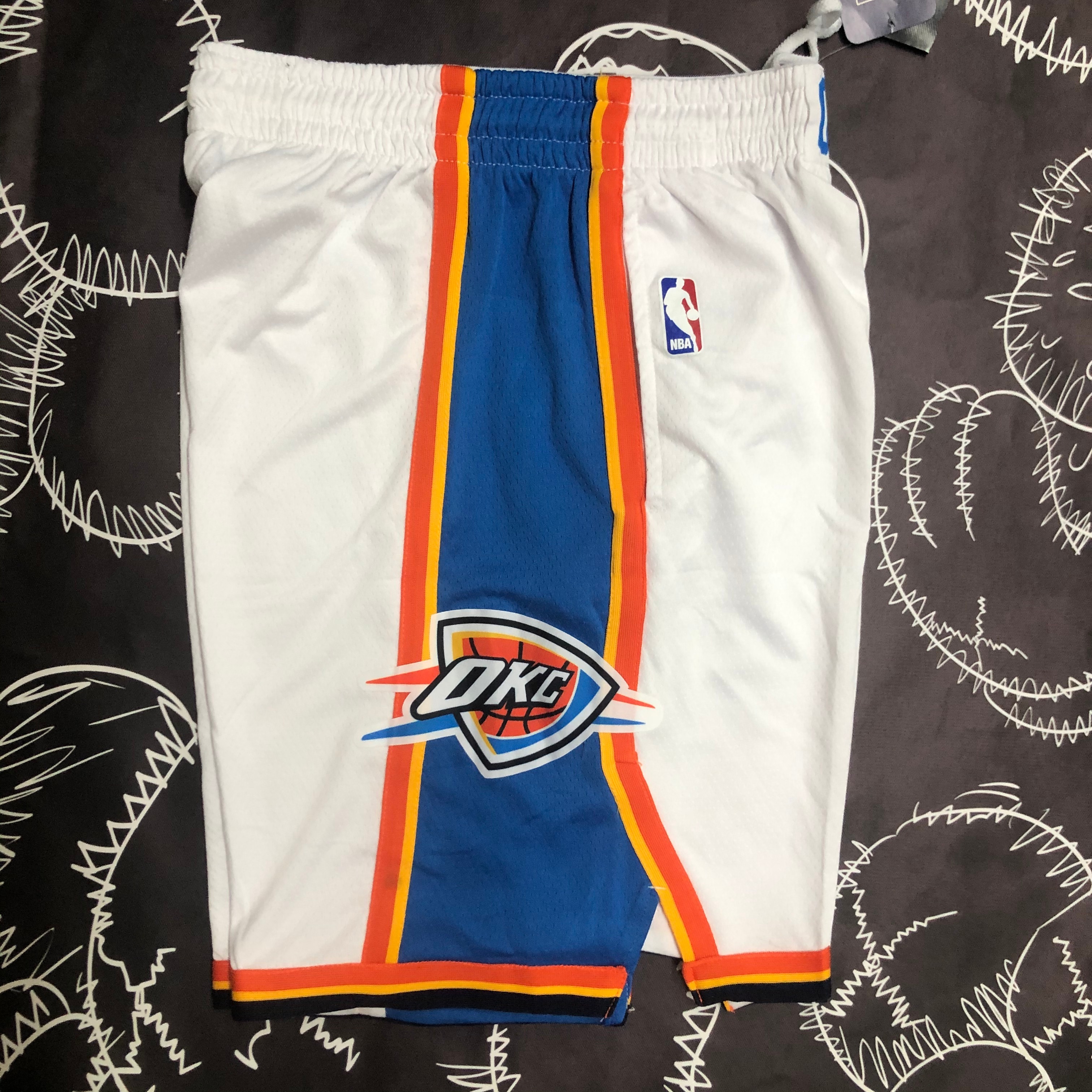 Thunder white shorts