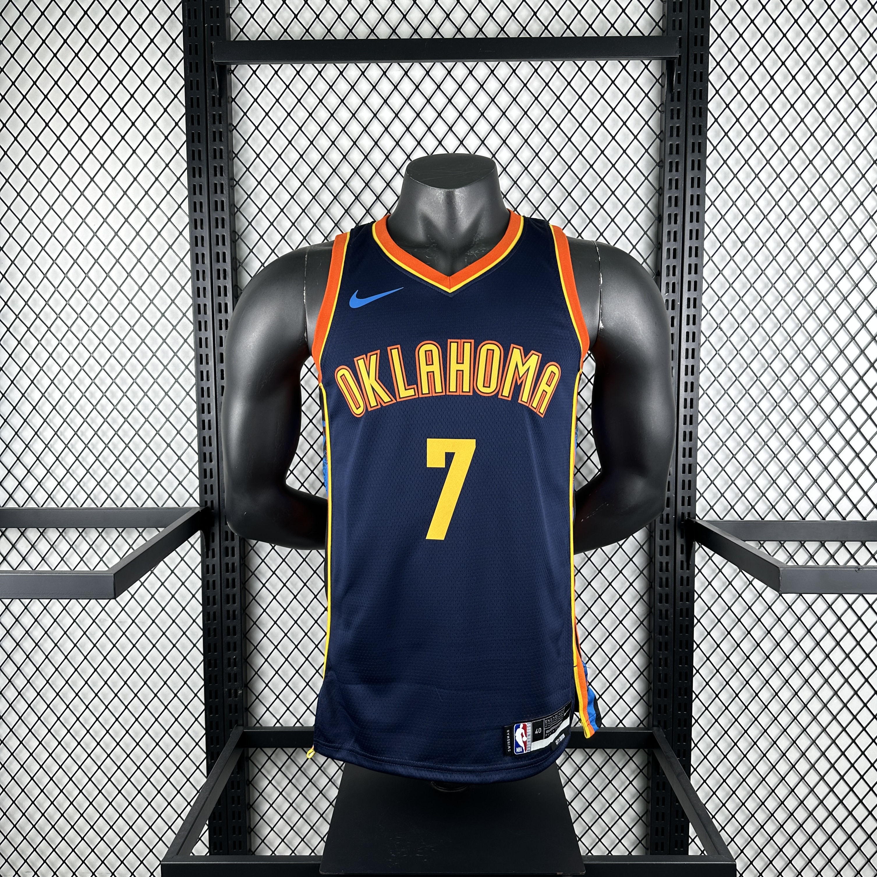 Season 25 Thunder City Edition # 7 NHOLMGREN