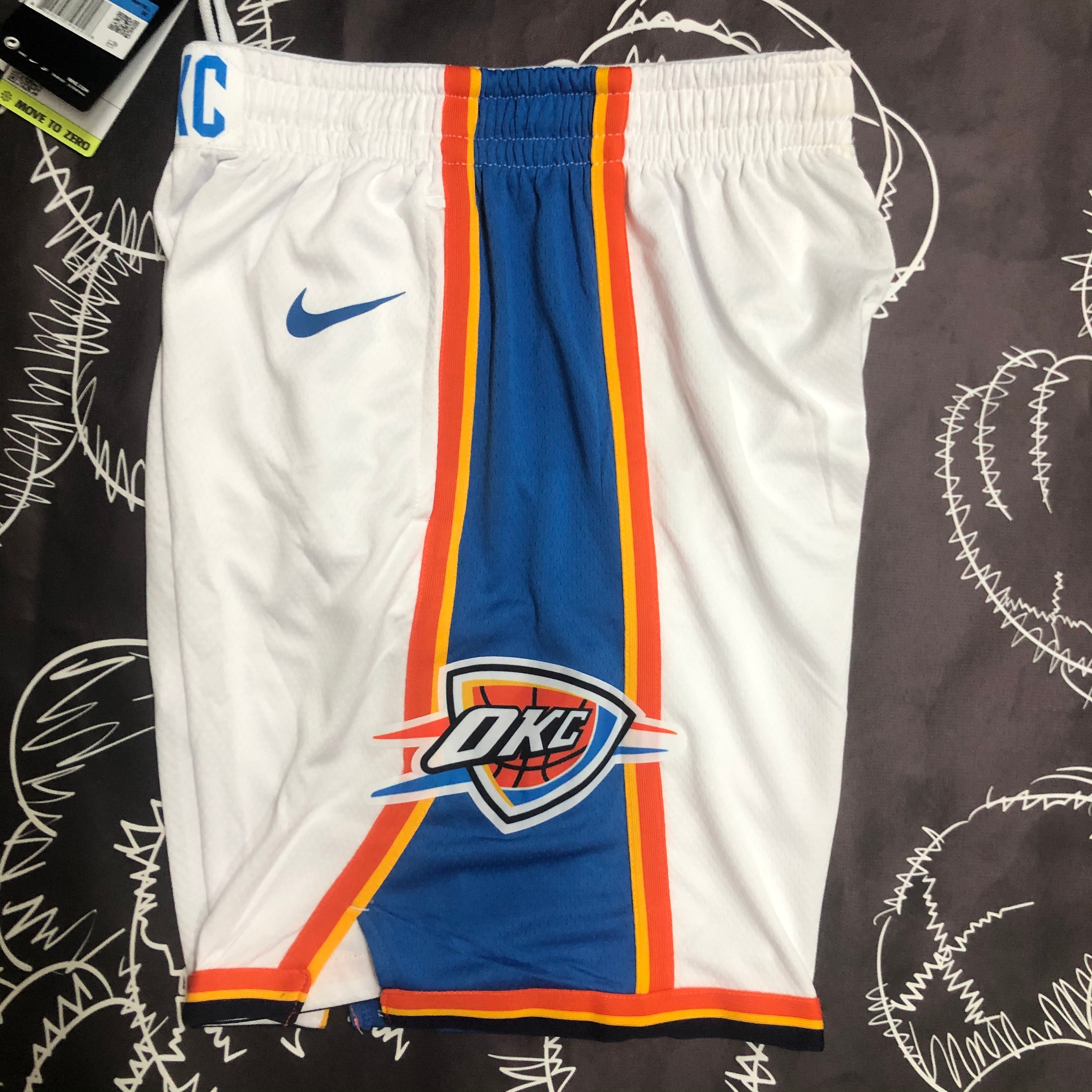 Thunder white shorts