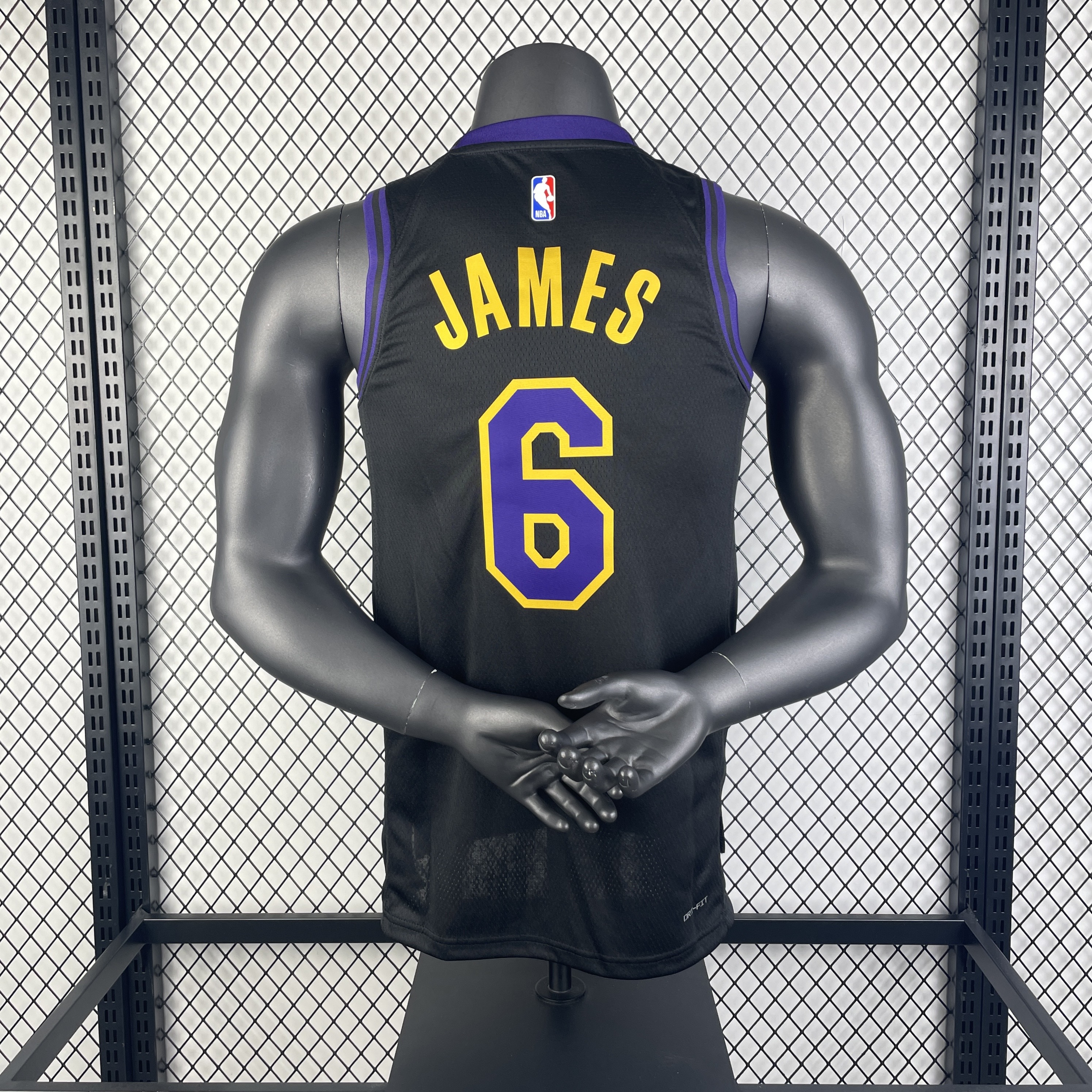 24 season Lakers Urban version of the   6 James