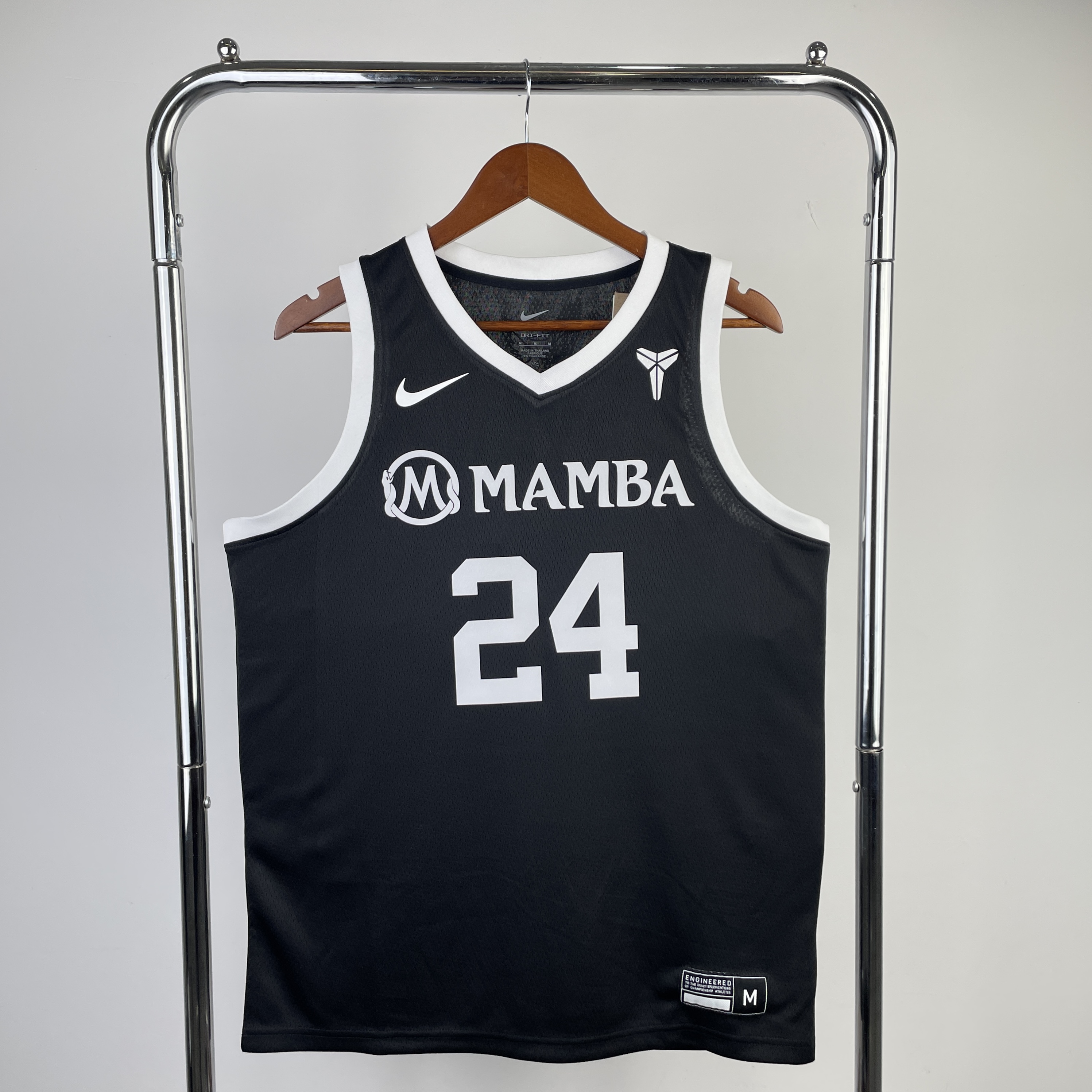 Mamba GiGi commemorative jersey Black No. 24 BRYANT