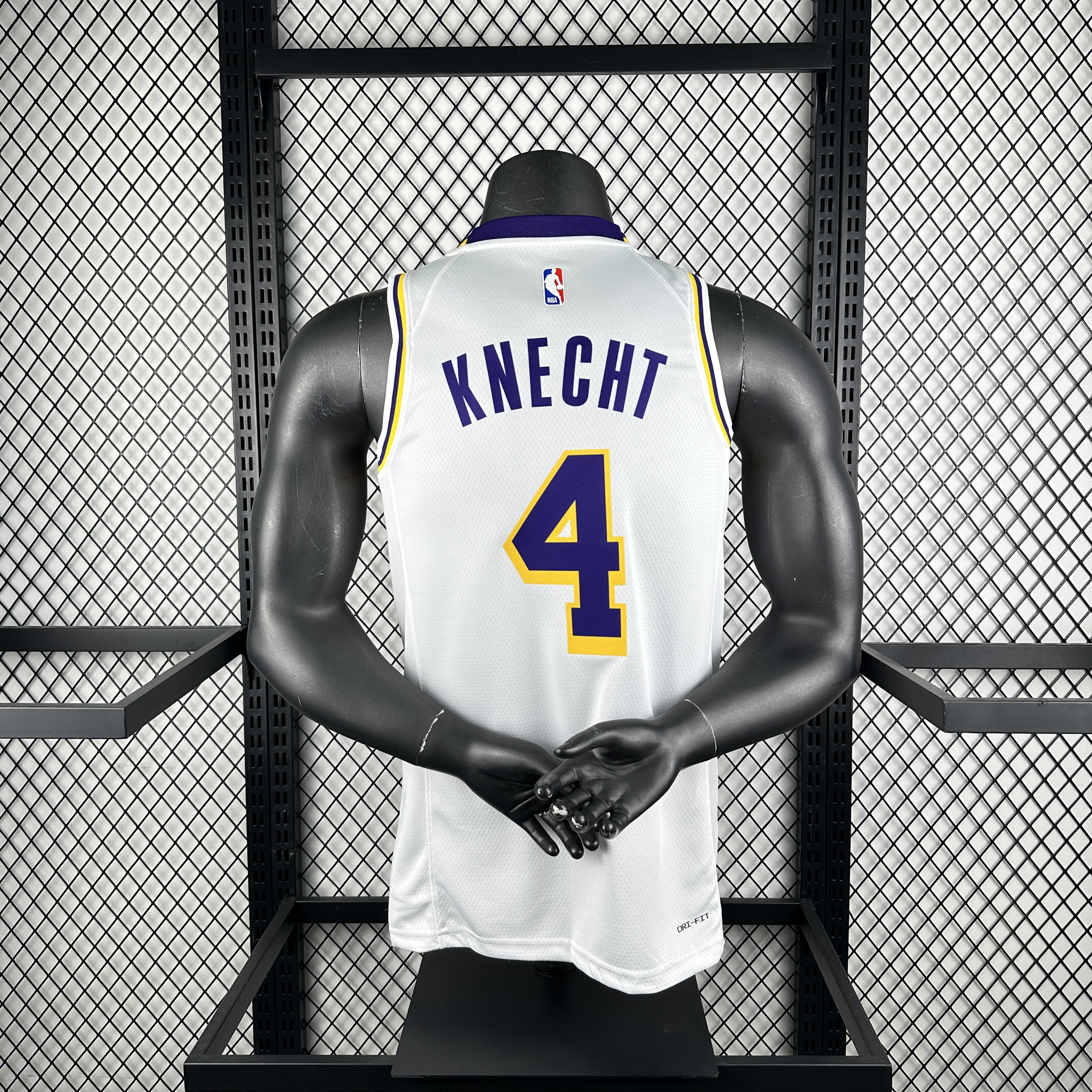 23 Lakers white 4 Knecht