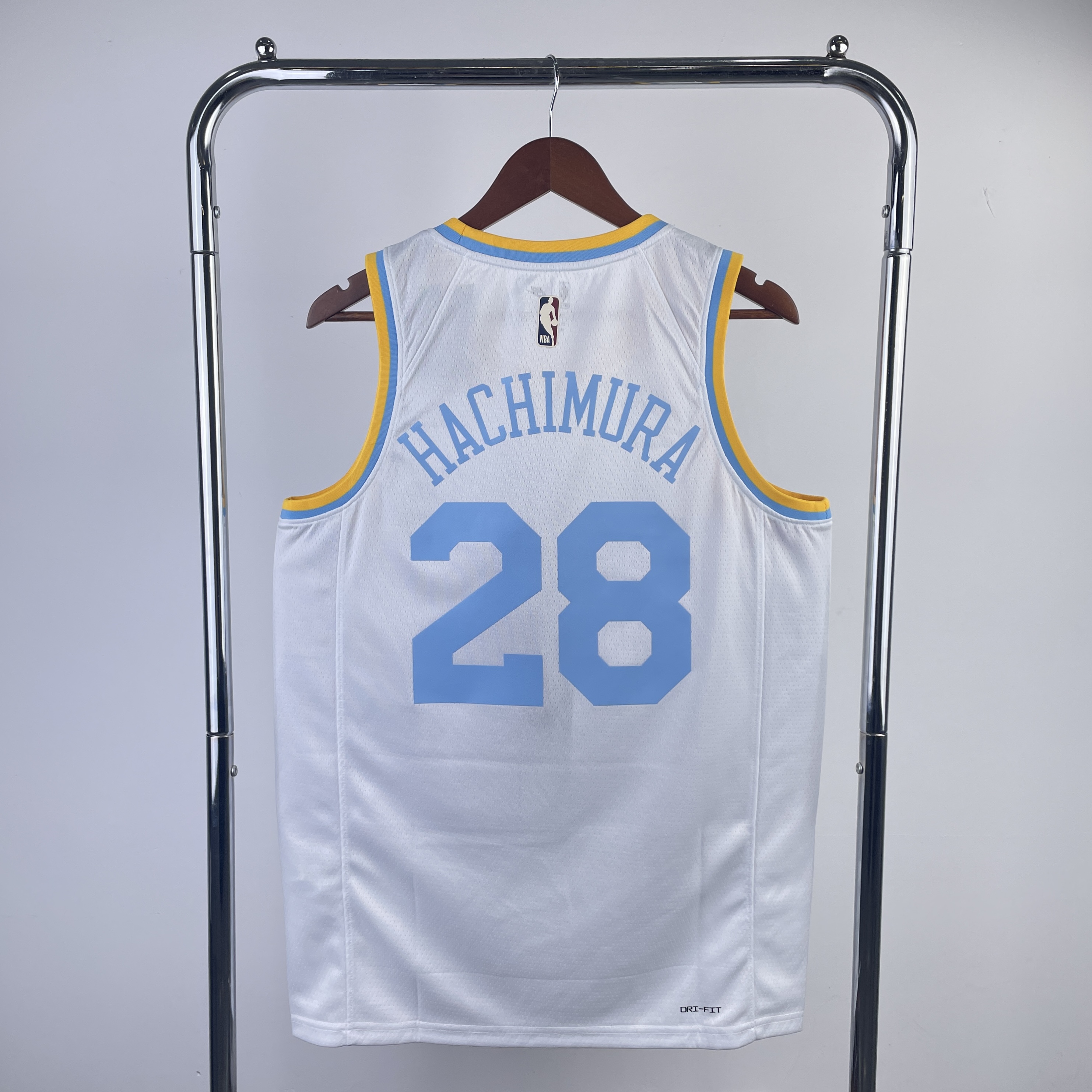 23 Lakers throwback No. 28 Hachimura