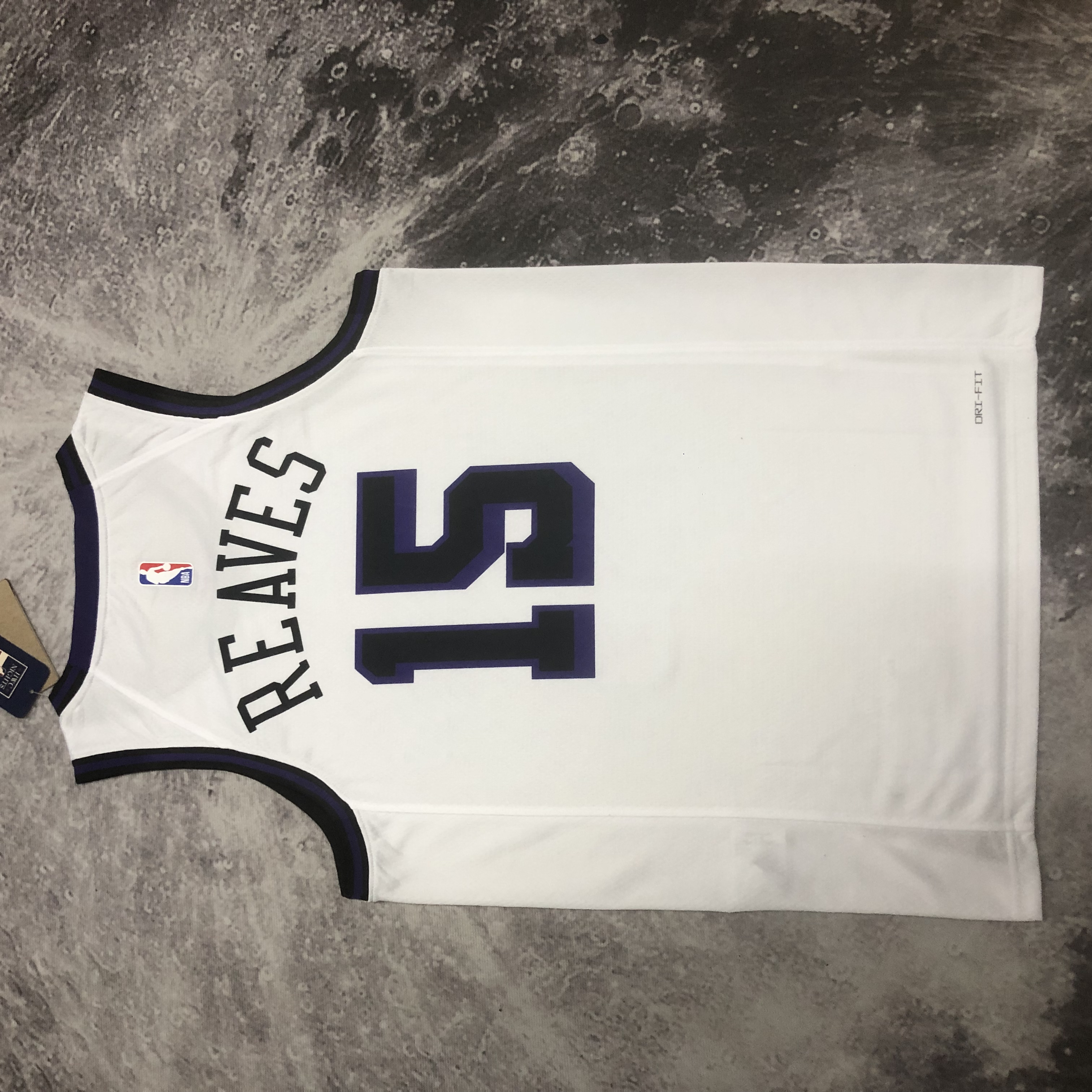 23 season Lakers City edition No. 15 REAVES