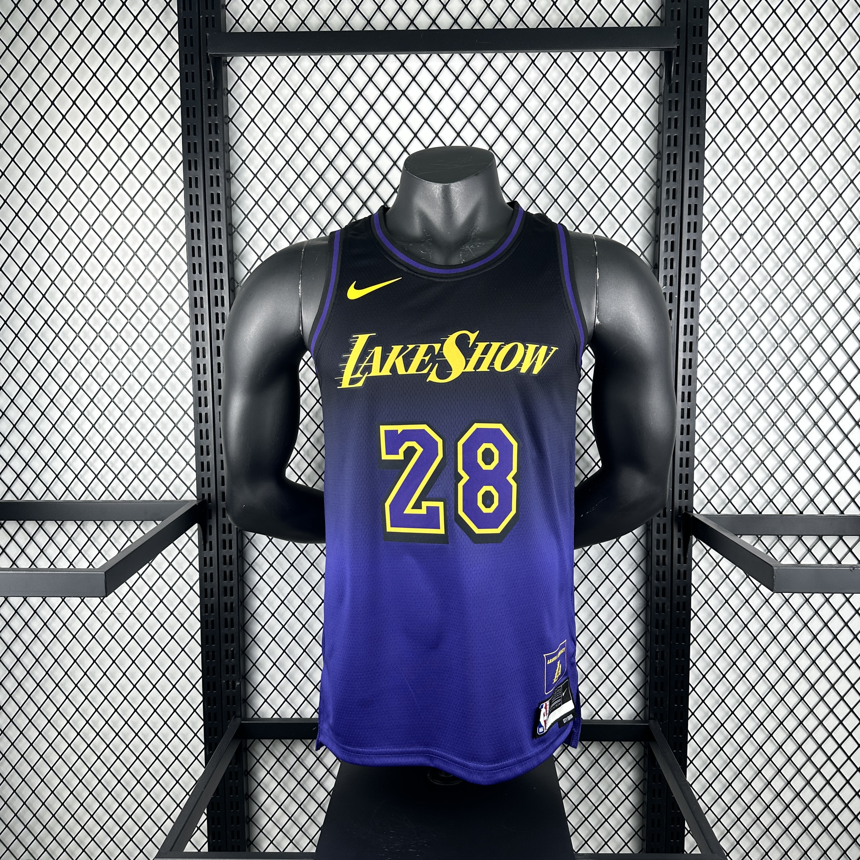 Season 25 Lakers City Edition 28 Hachura