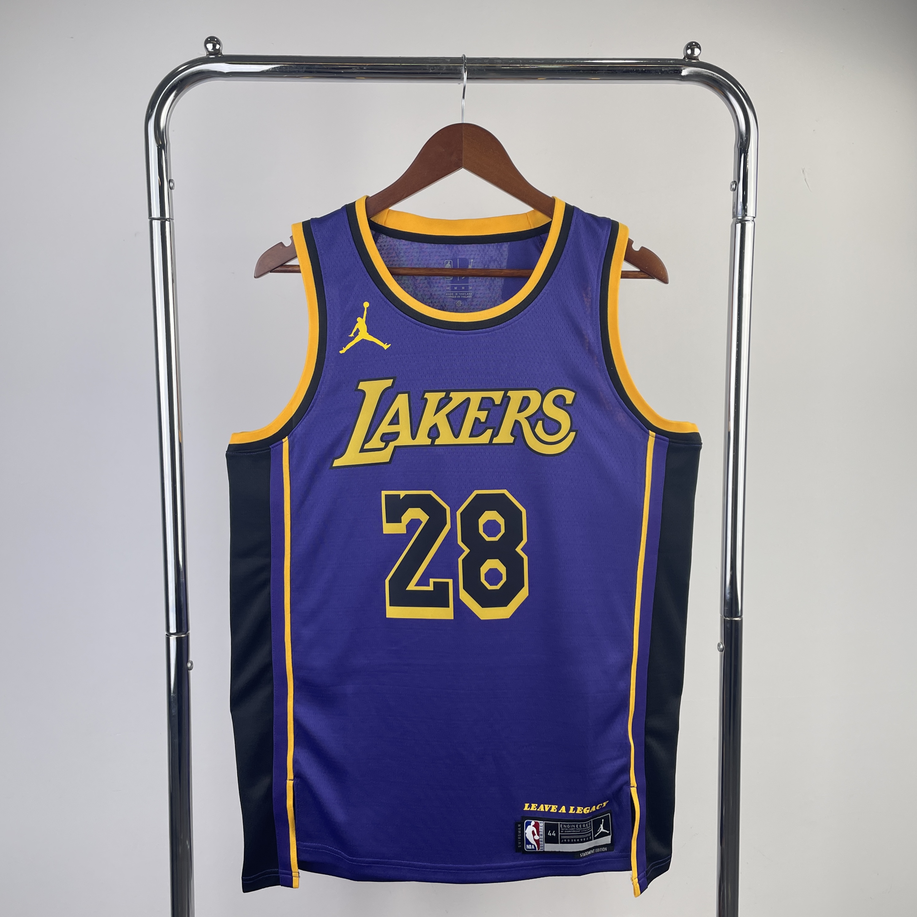 Season 23 Lakers Flyers limited number 28 HACHIMURA