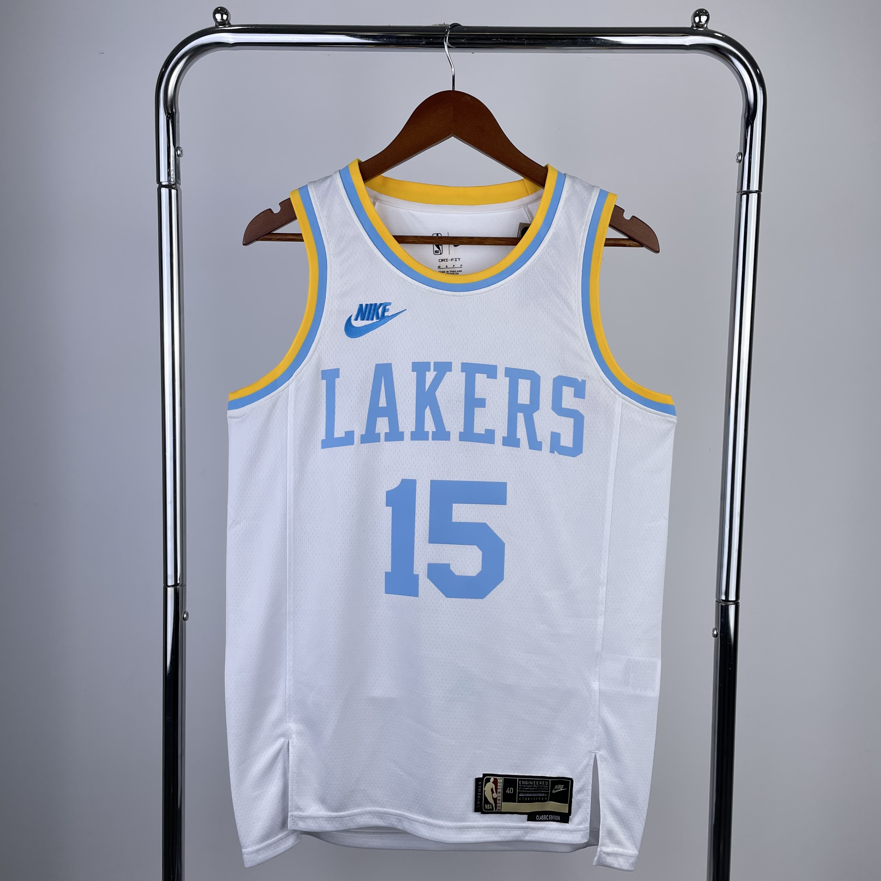 23 Lakers retro # 15 REAVES