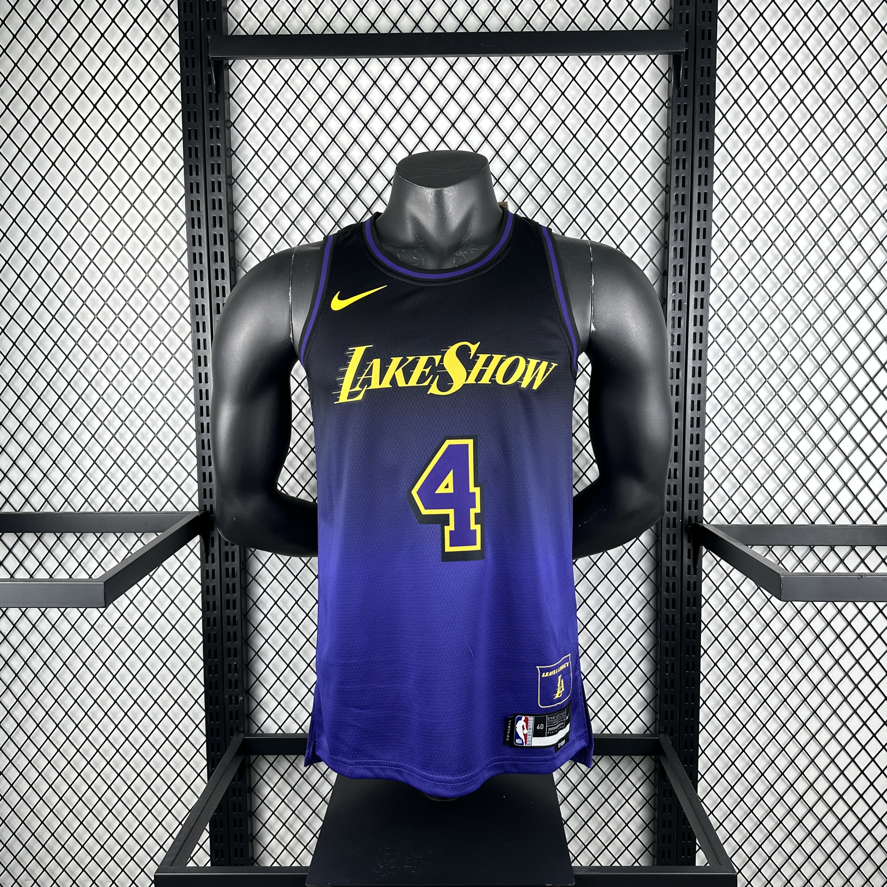 Season 25 Lakers City Edition 4 Knecht