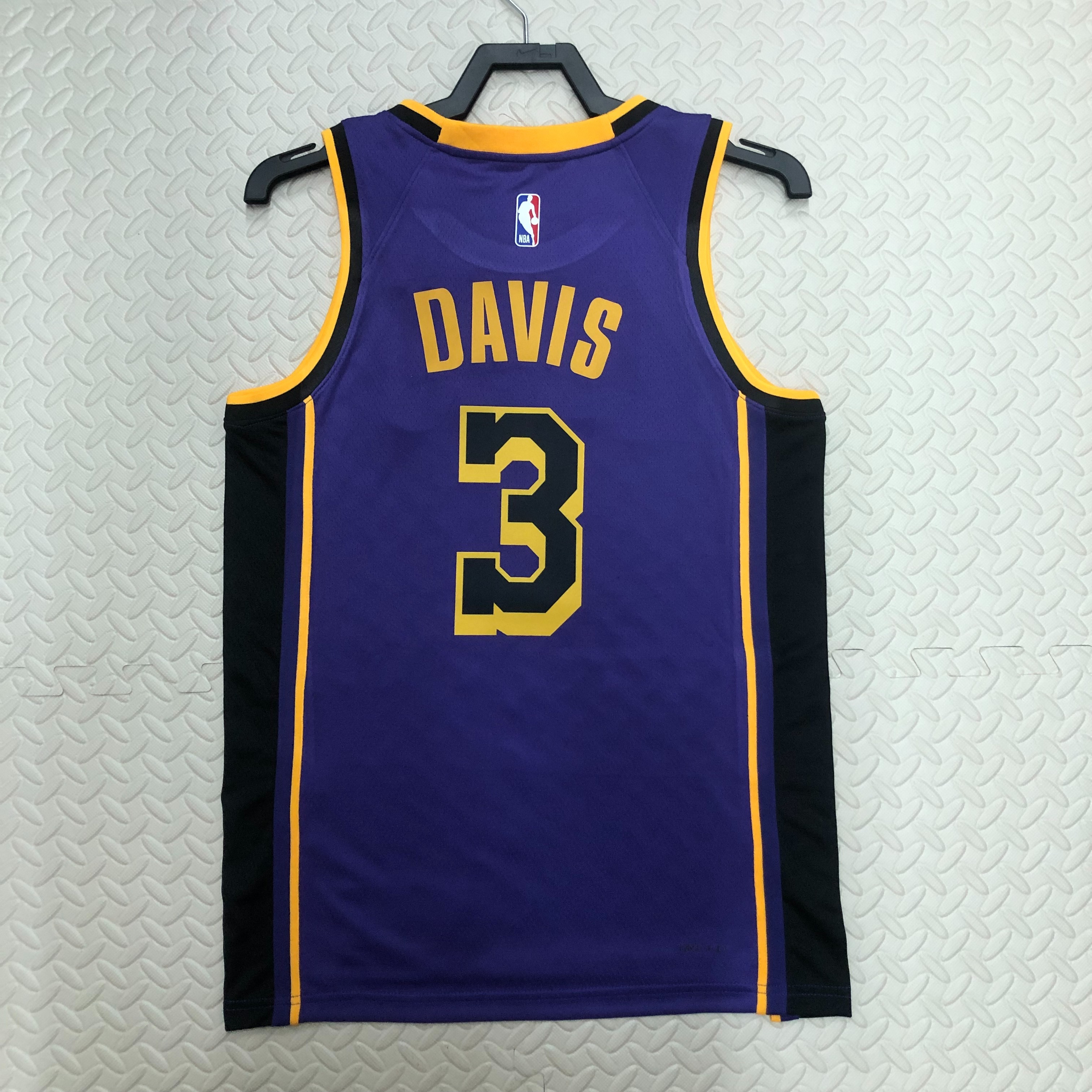 23 season Lakers Flyers limited number 3 Davis