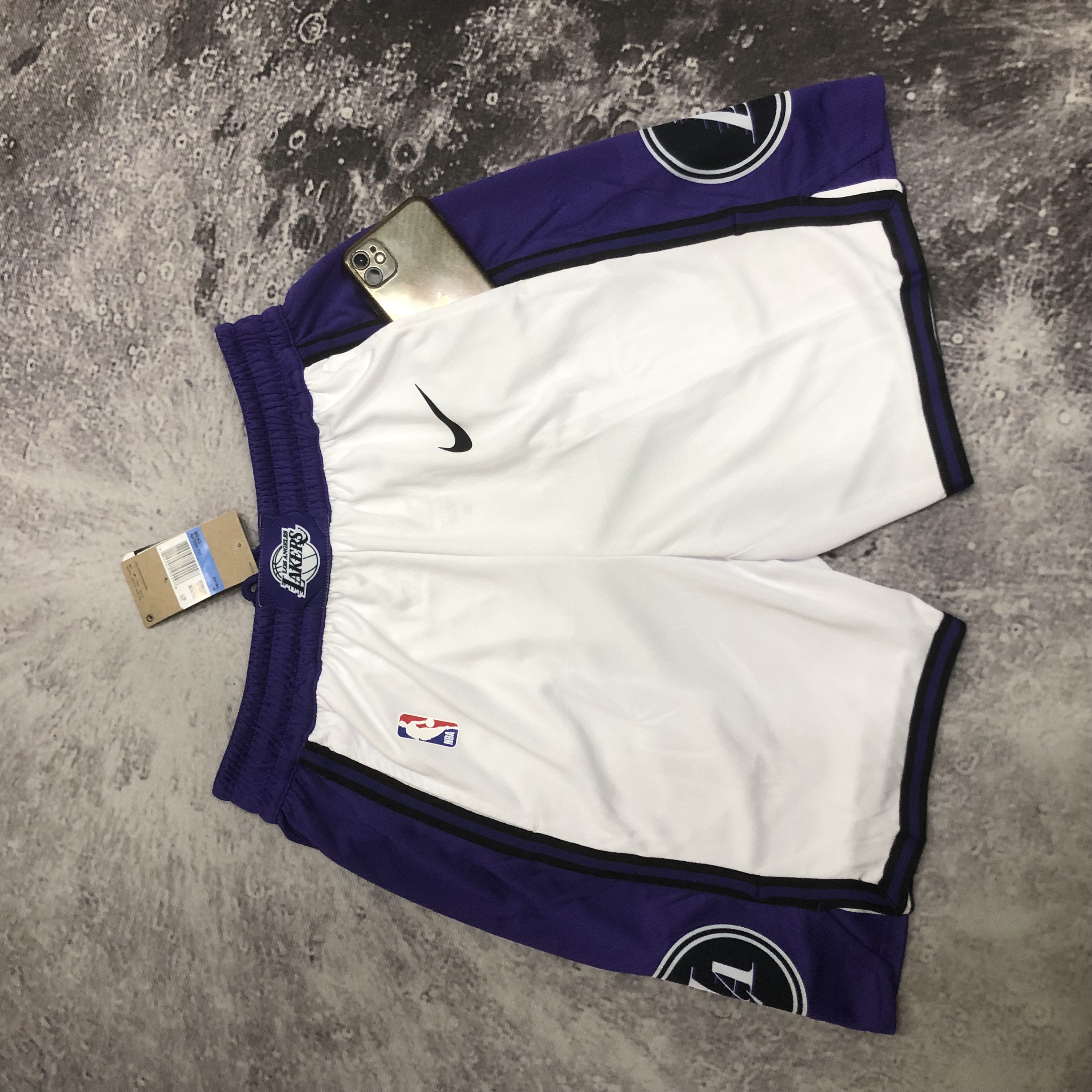 '23 Lakers city ball pants