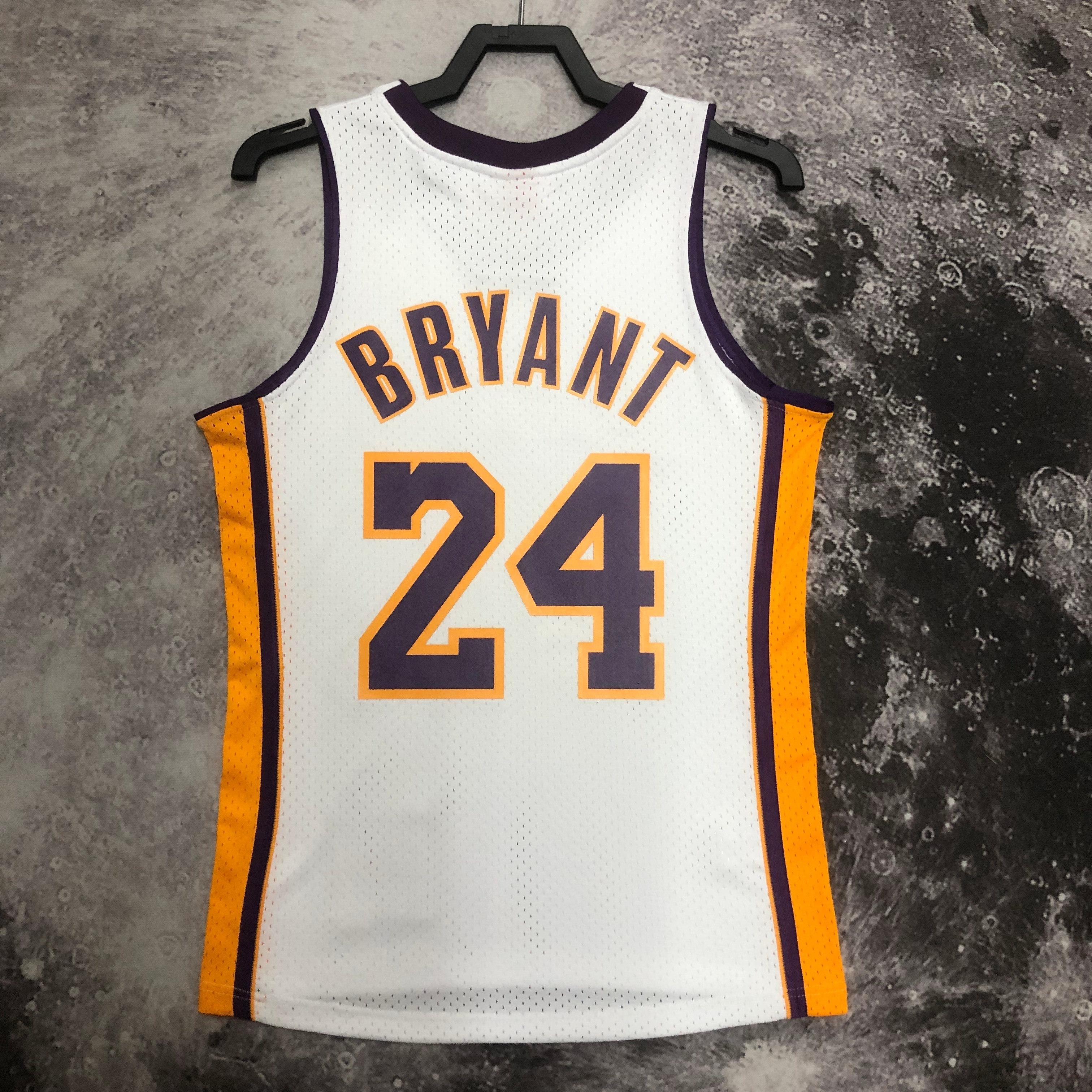 MN Hot Press Throwback jersey SW Lakers 0910 V-neck white No. 24 Bryant