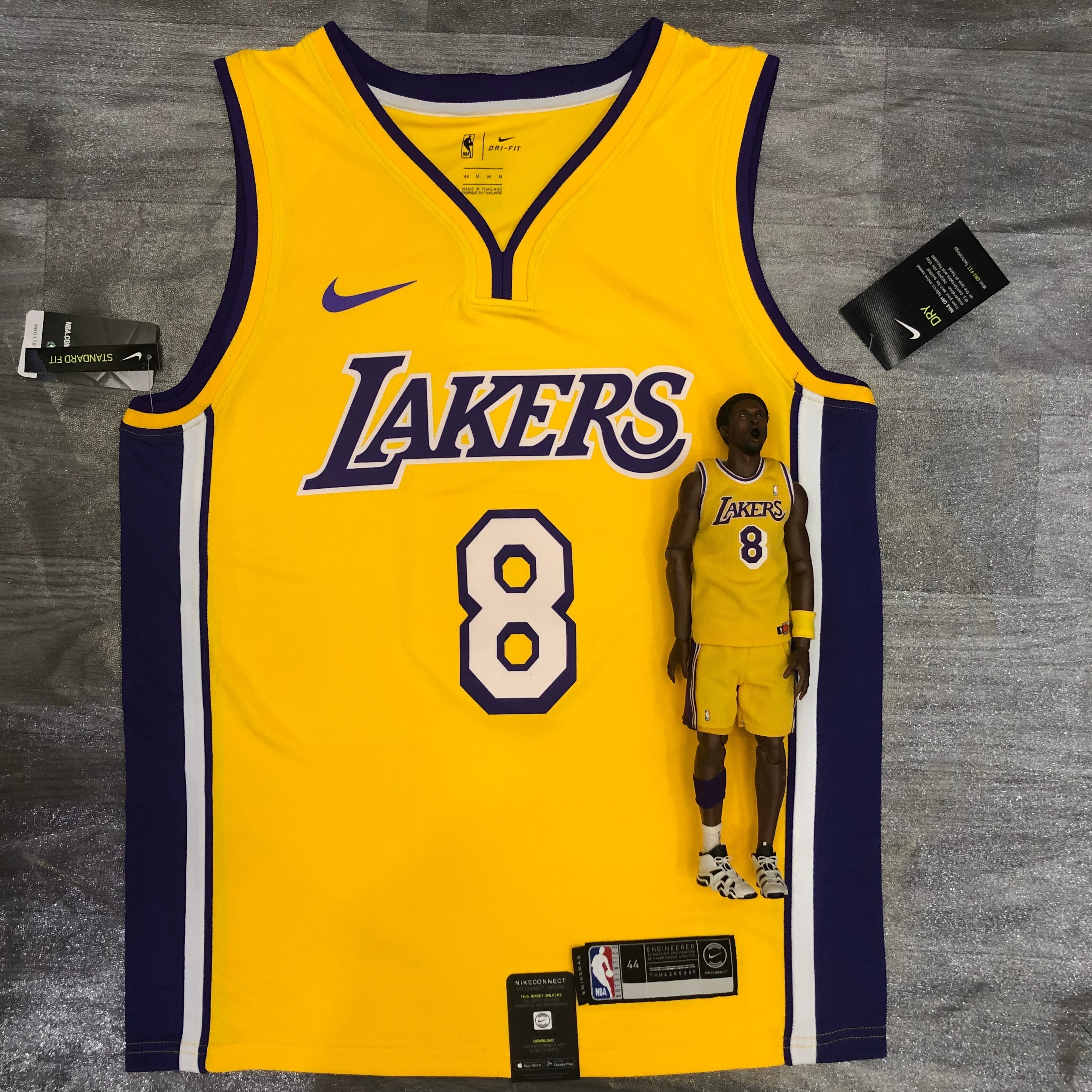 Lakers yellow V-neck No. 8 Bryant