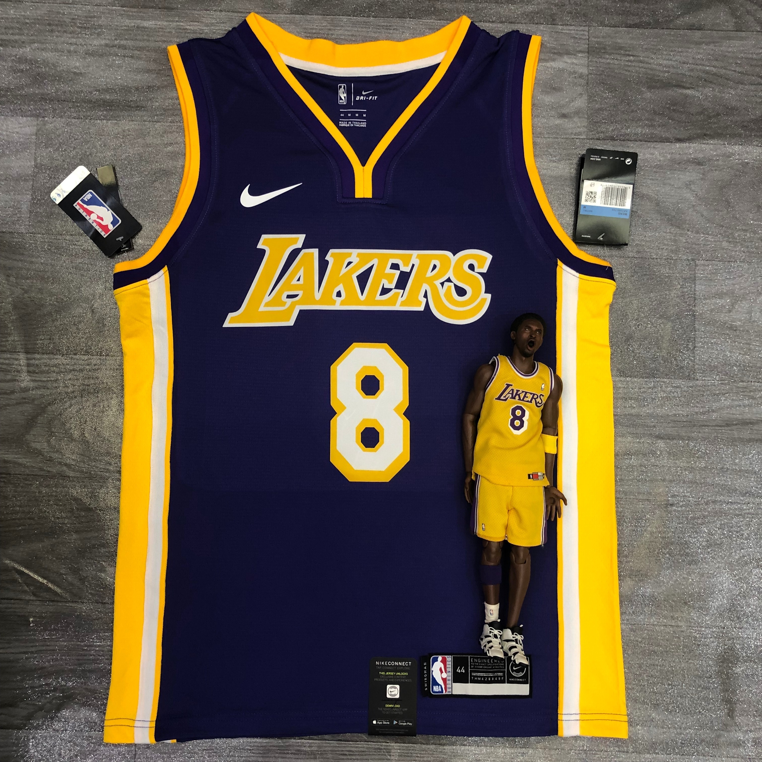 Lakers purple V-neck No. 8 Bryant