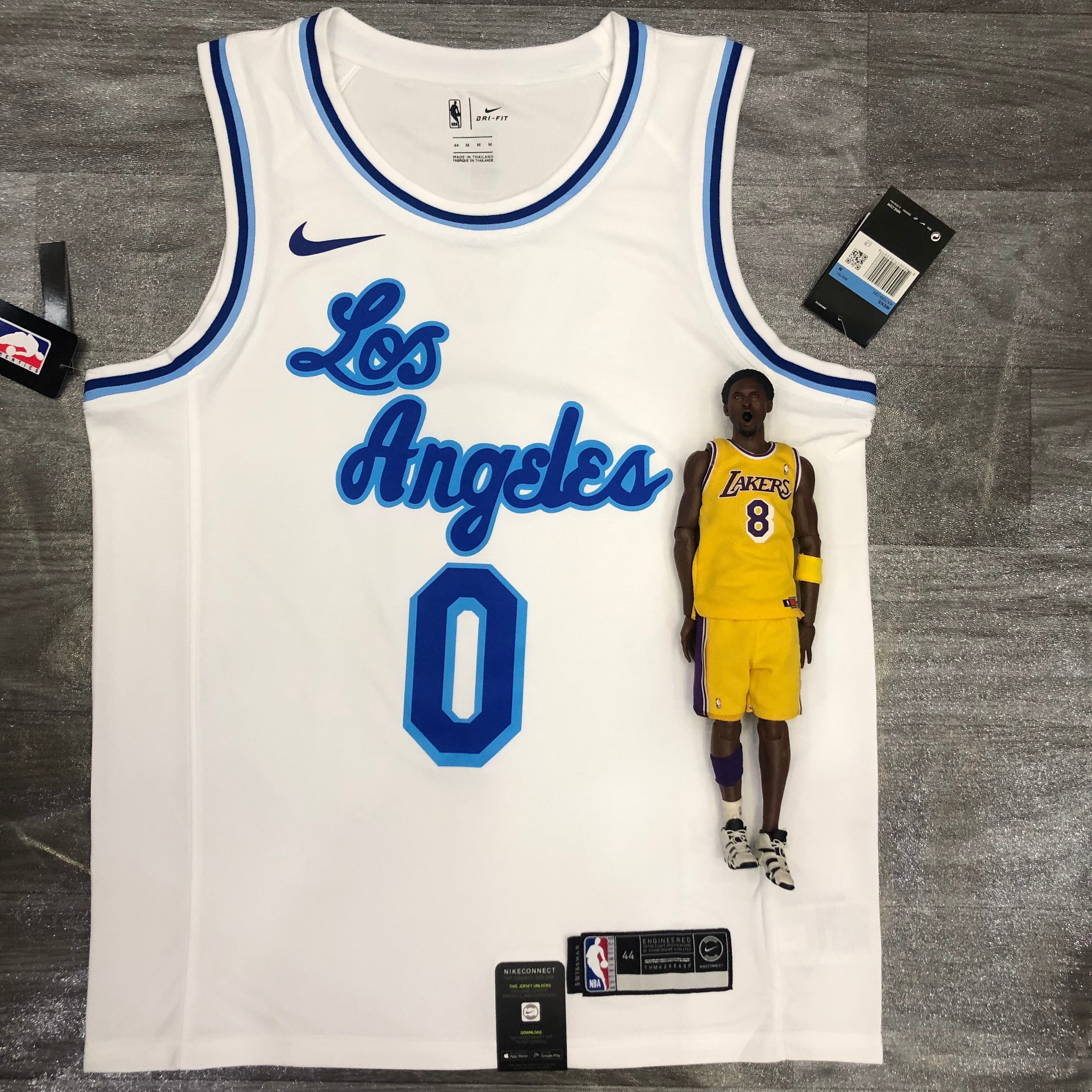 Lakers Retro night Latin white 0 Kuzma