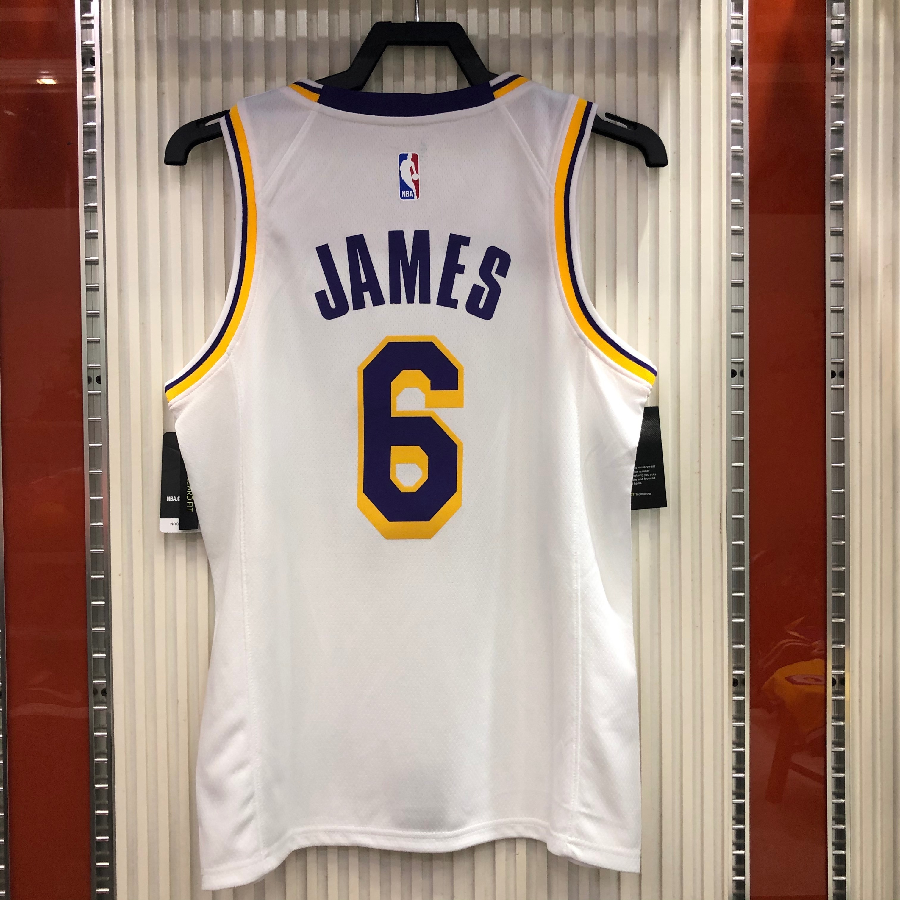 Lakers white crew neck No. 6 James