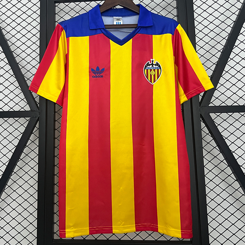 1980-1982 (Valencia) Home