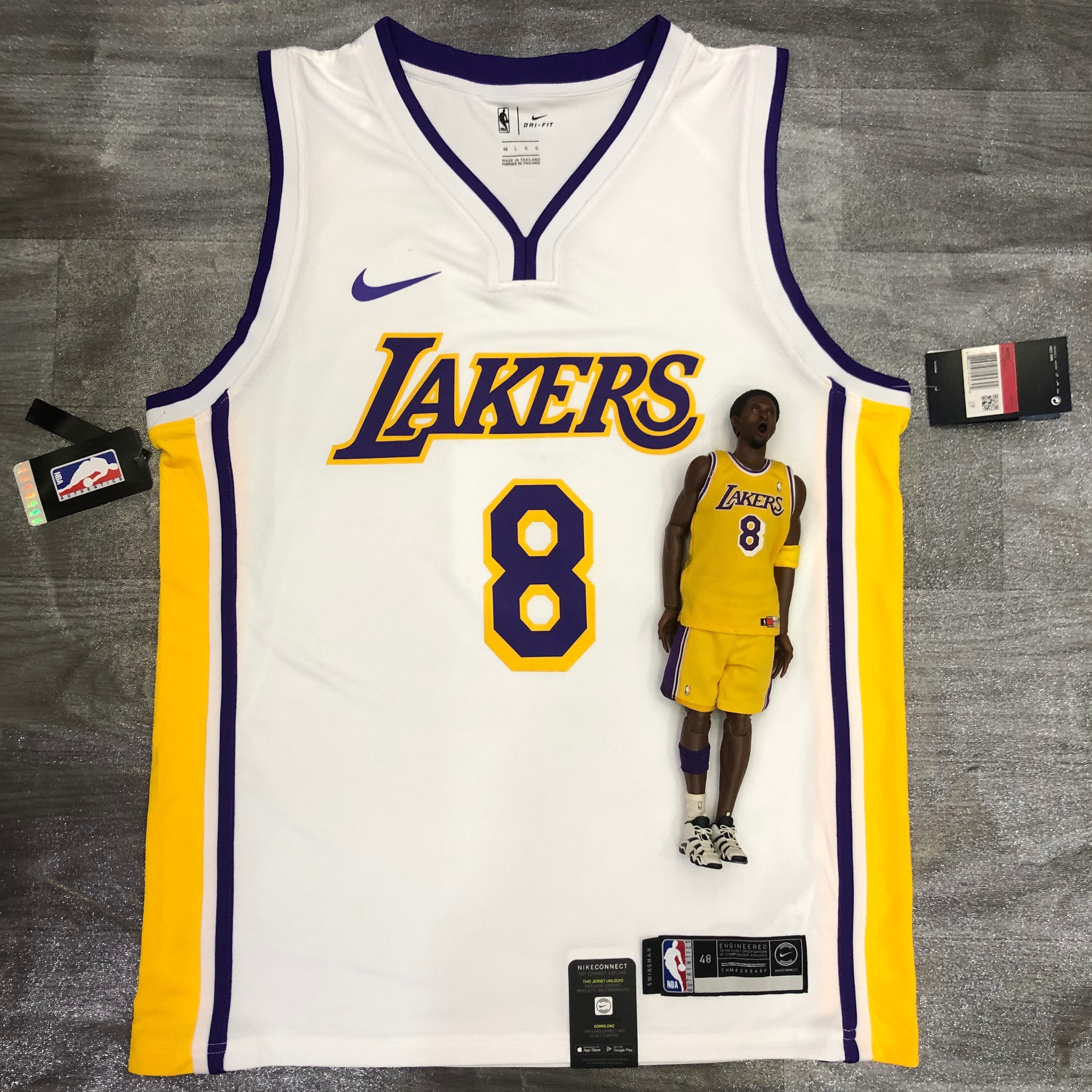 Lakers white V-neck No. 8 Bryant