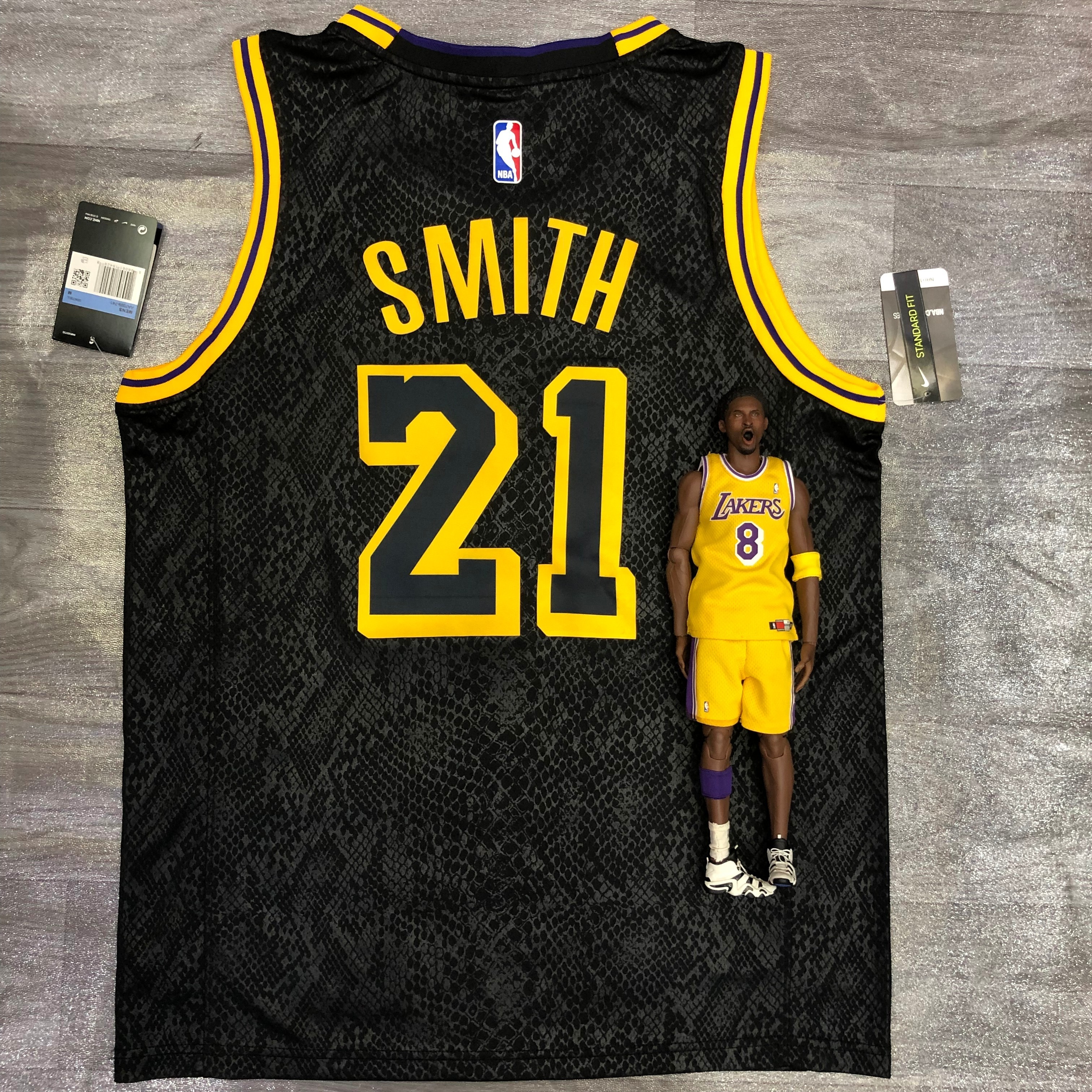 Lakeman 21 Serpentine Smith