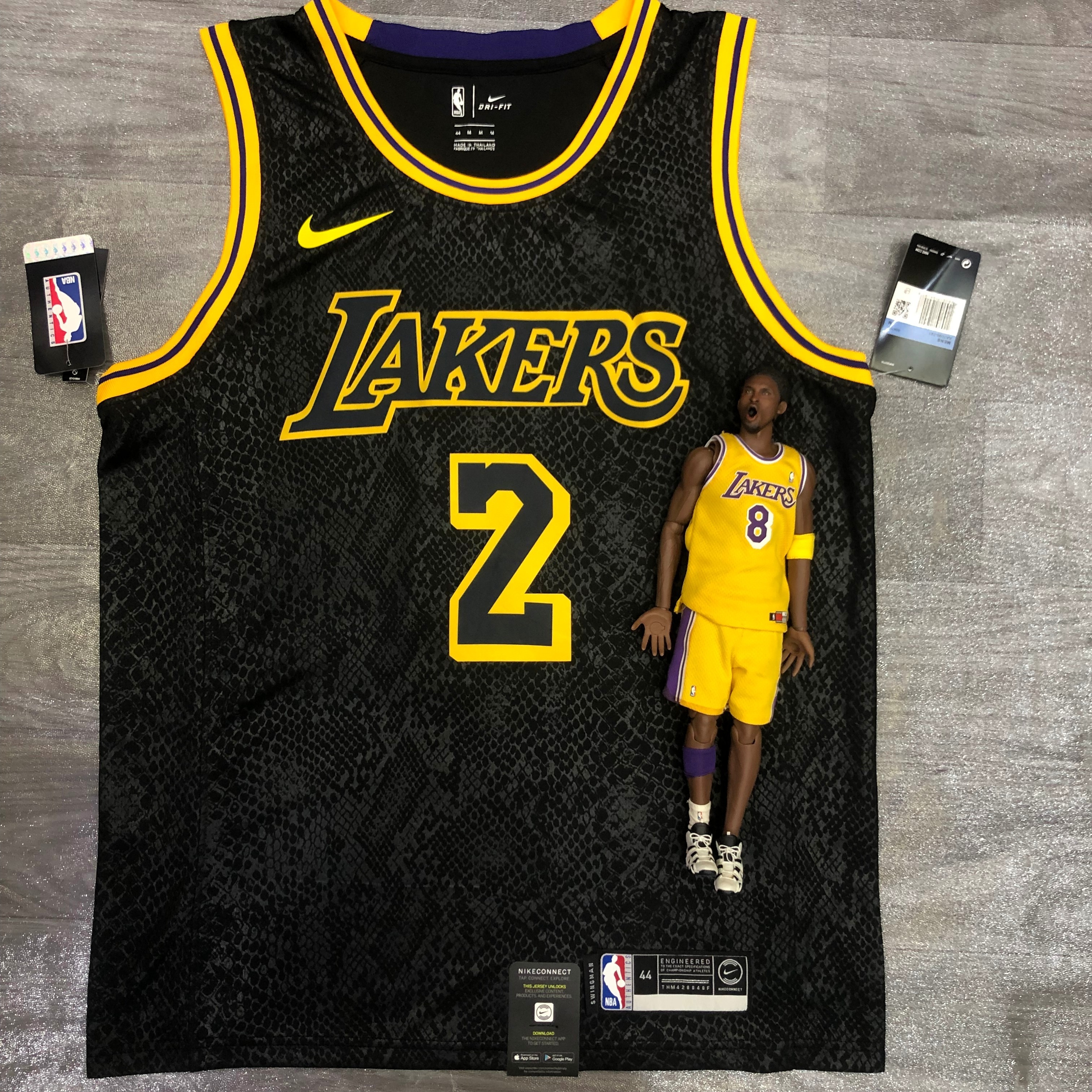 Lakers Serpentine number two Ball