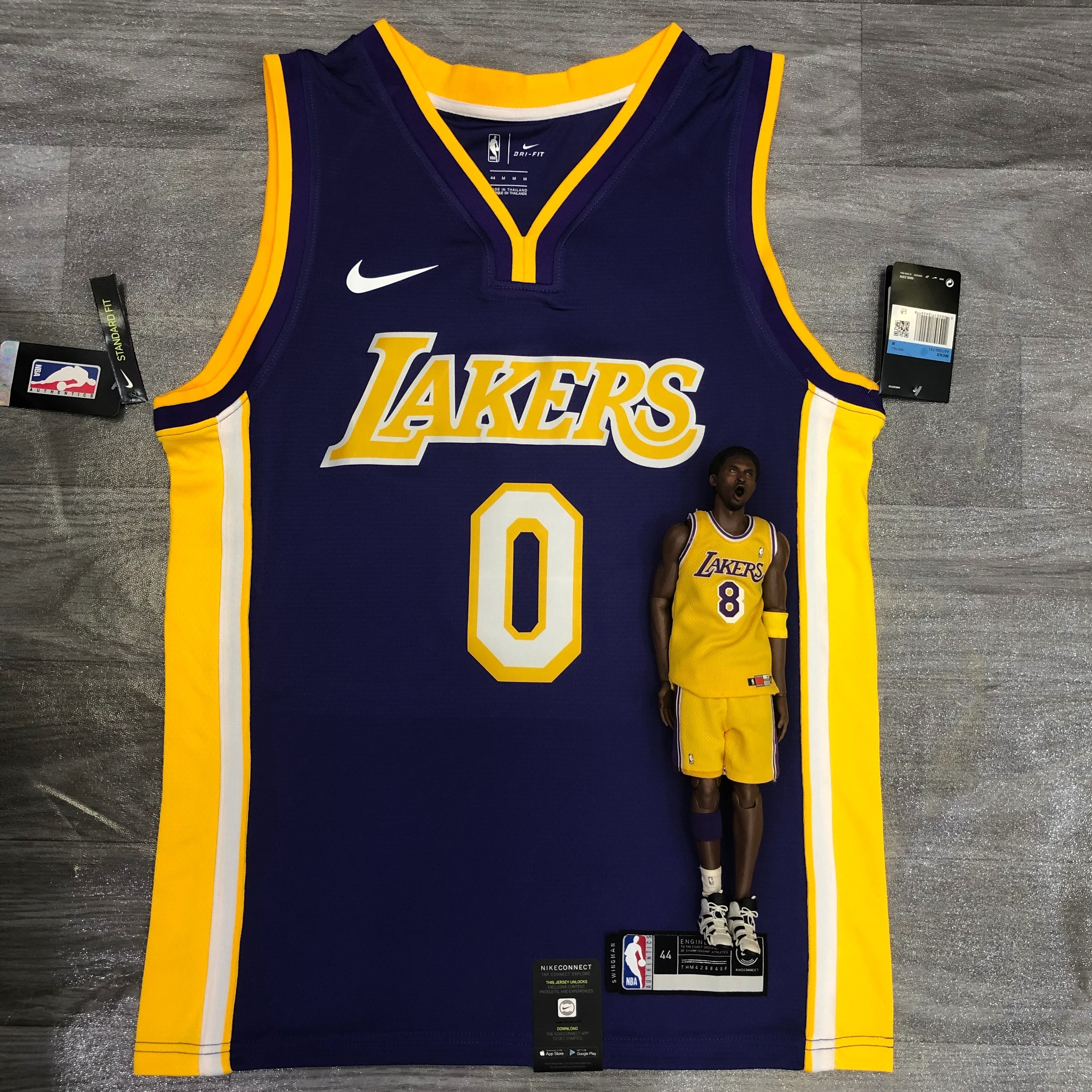 Lakers purple V-neck No. 0 Nick Young