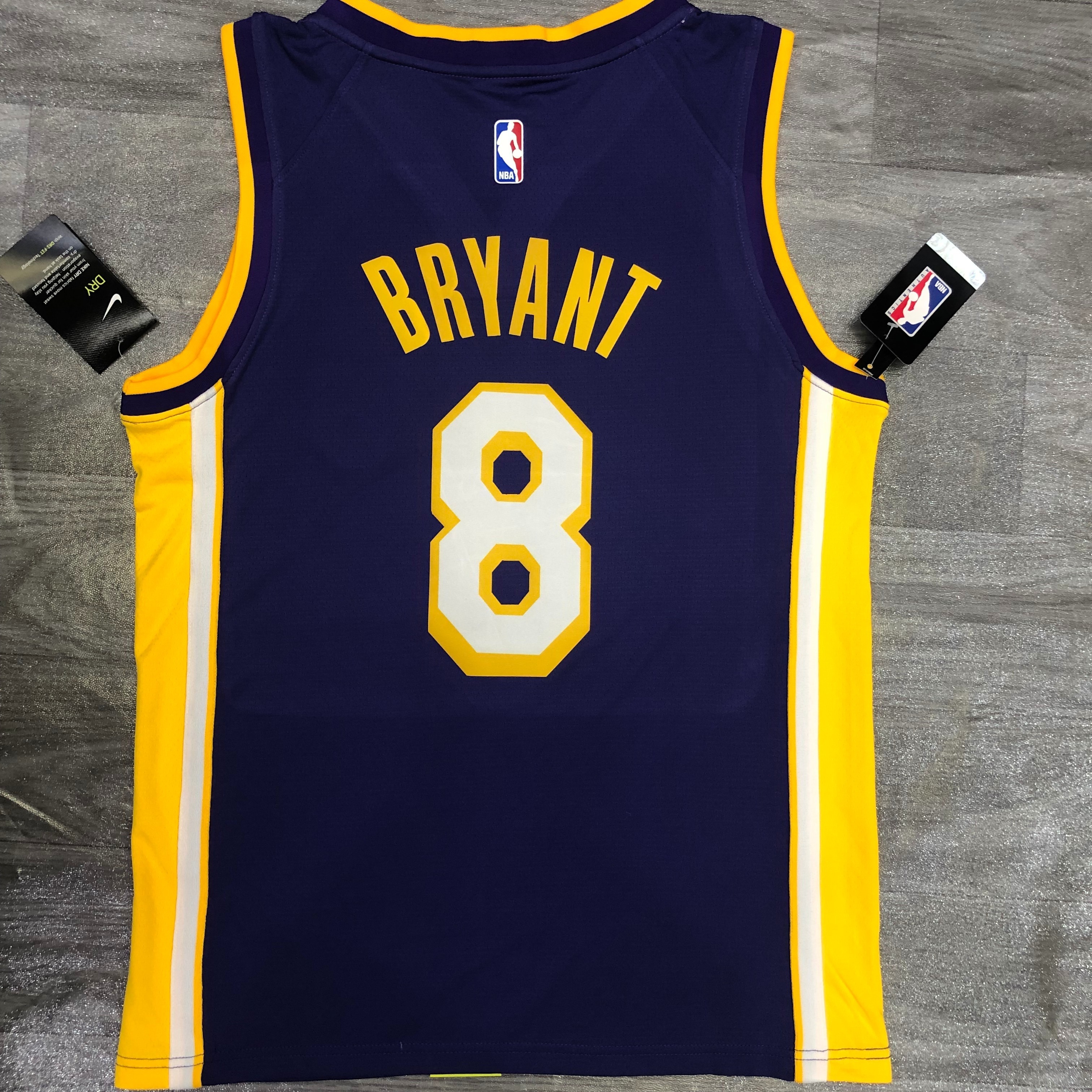 Lakers purple V-neck No. 8 Bryant