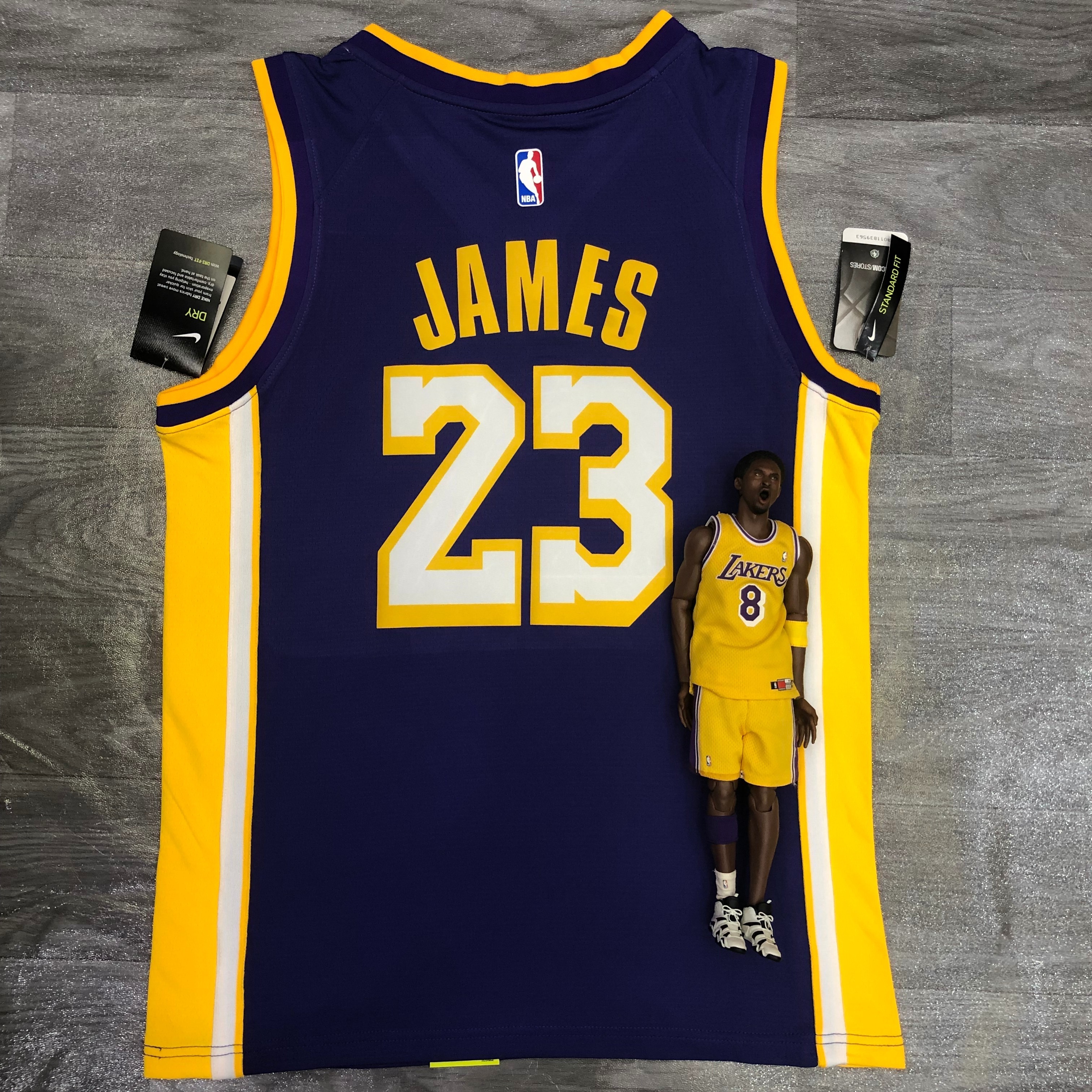 Lakers purple V-neck No. 23 James
