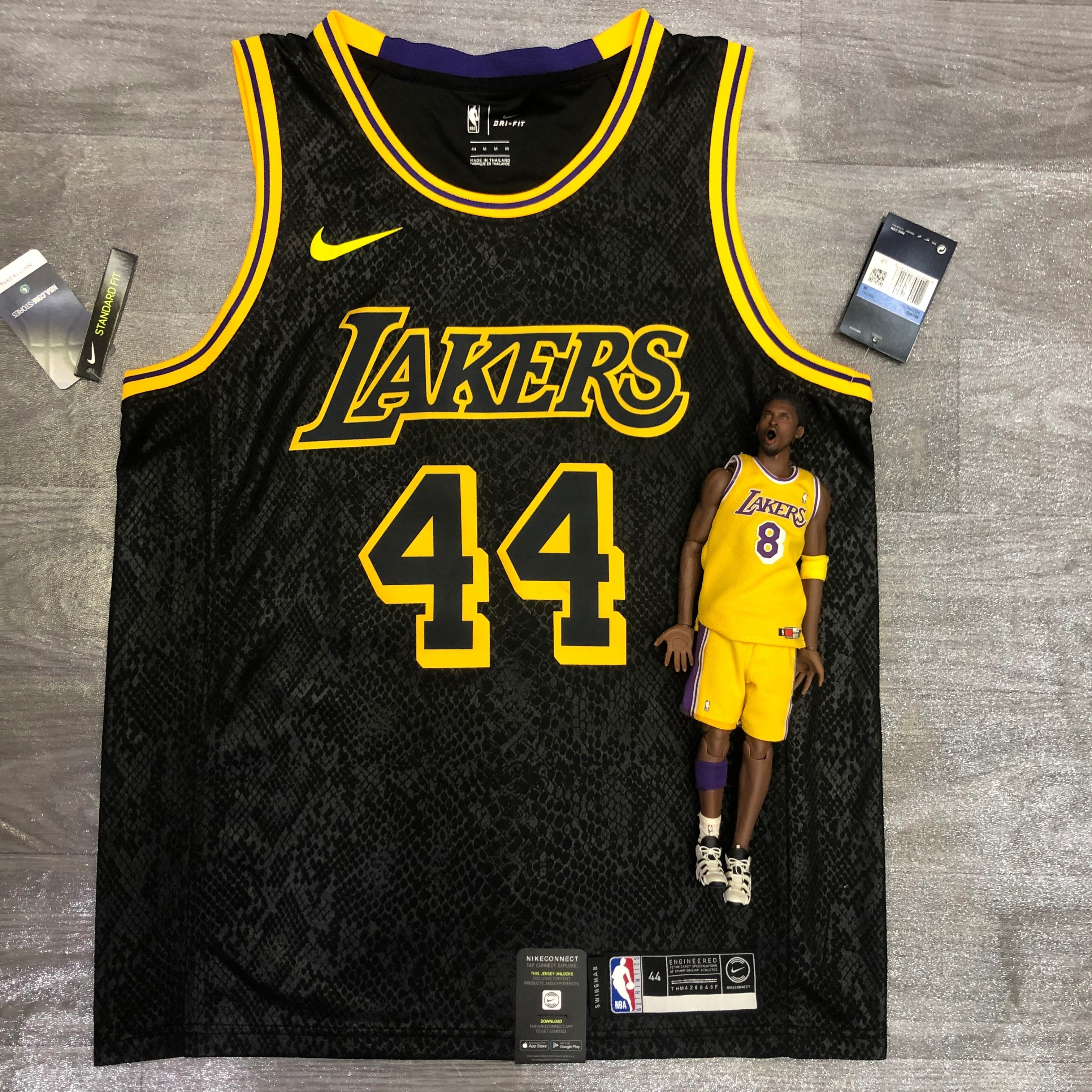 Lake Man Snake 44 West