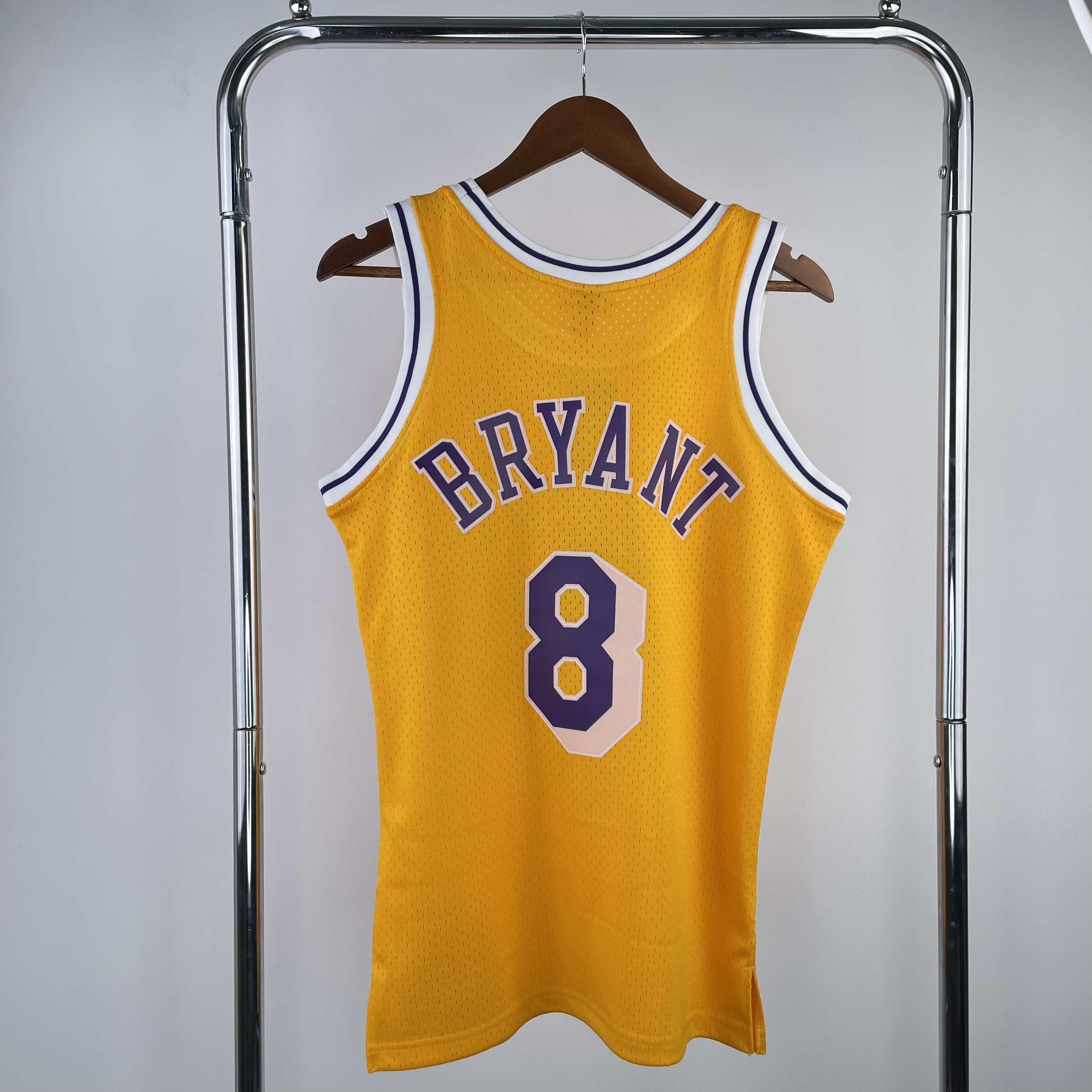 MN Hot Press throwback jersey SW Lakers' 97 round neck yellow No. 8 Bryant