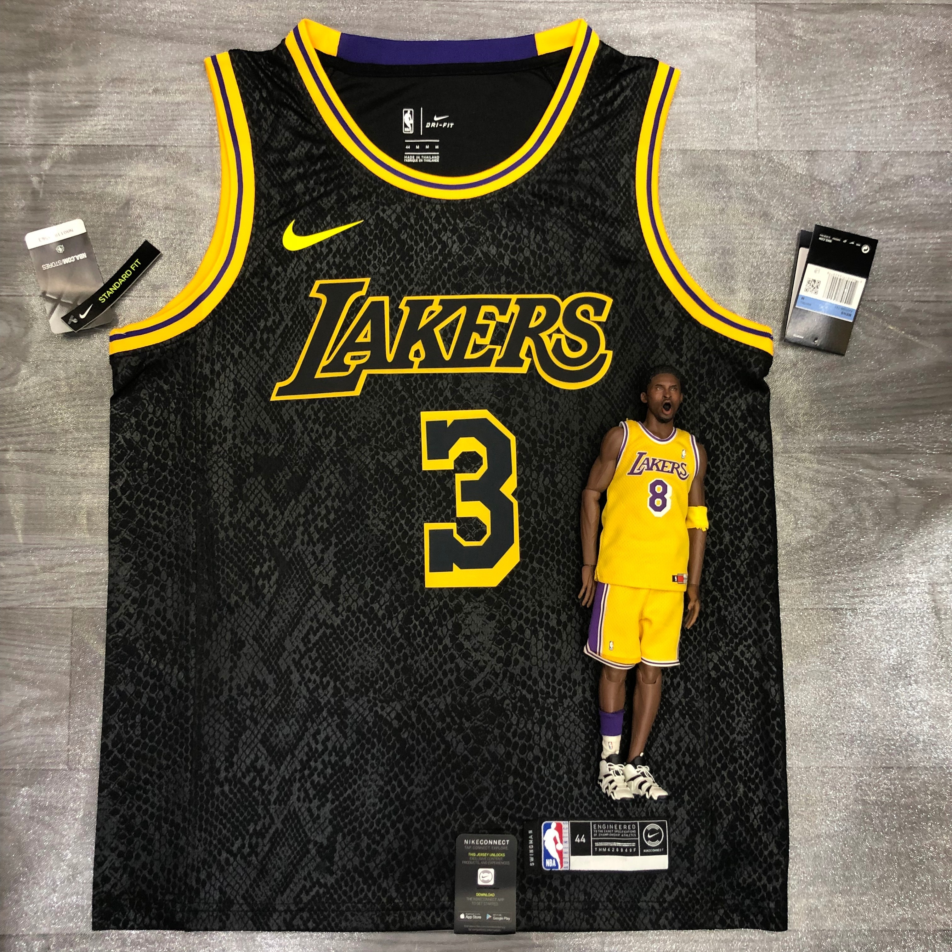 Lake Man Serpentine number three Davis