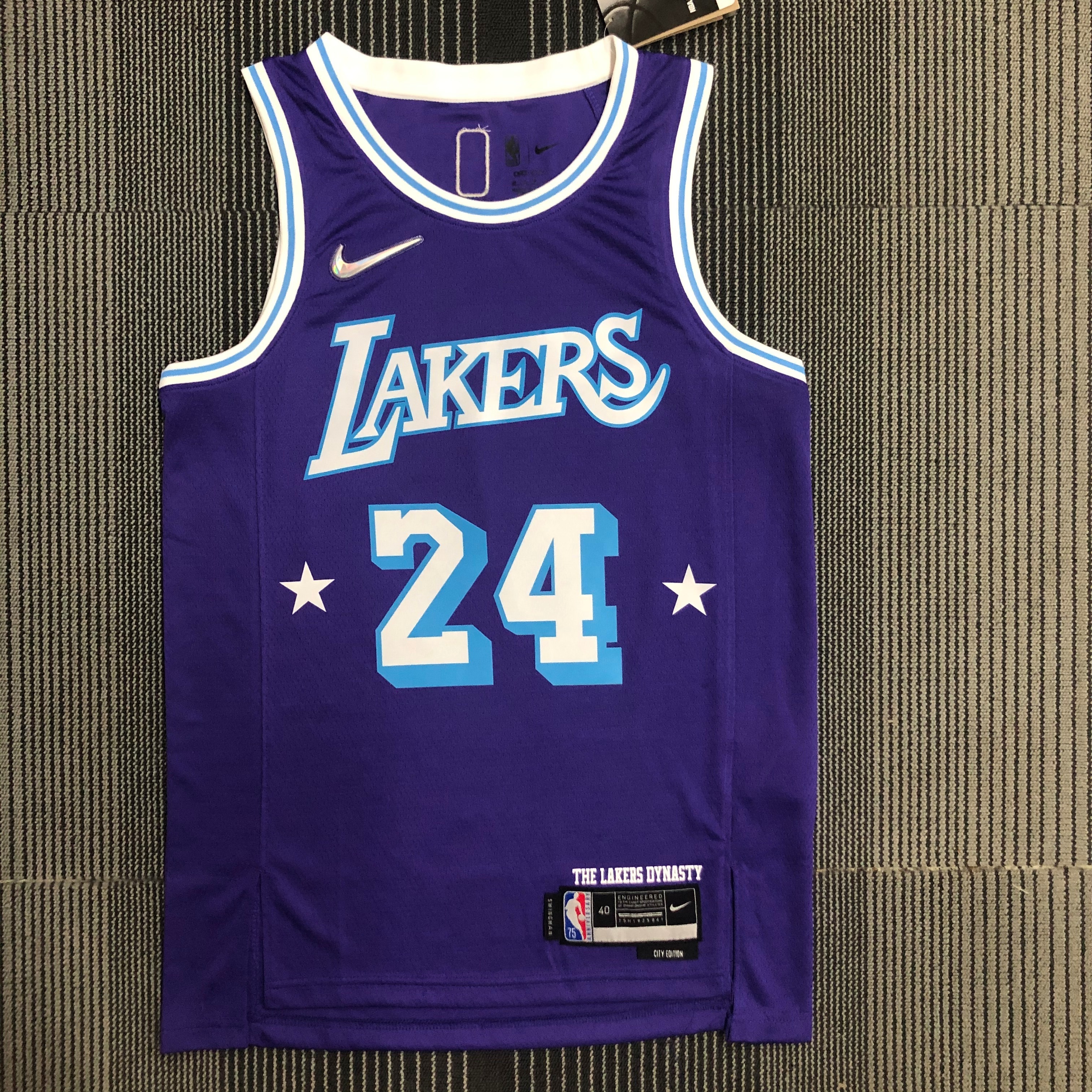 75th anniversary 22nd season Lakers Urban Edition No. 24 Bryant