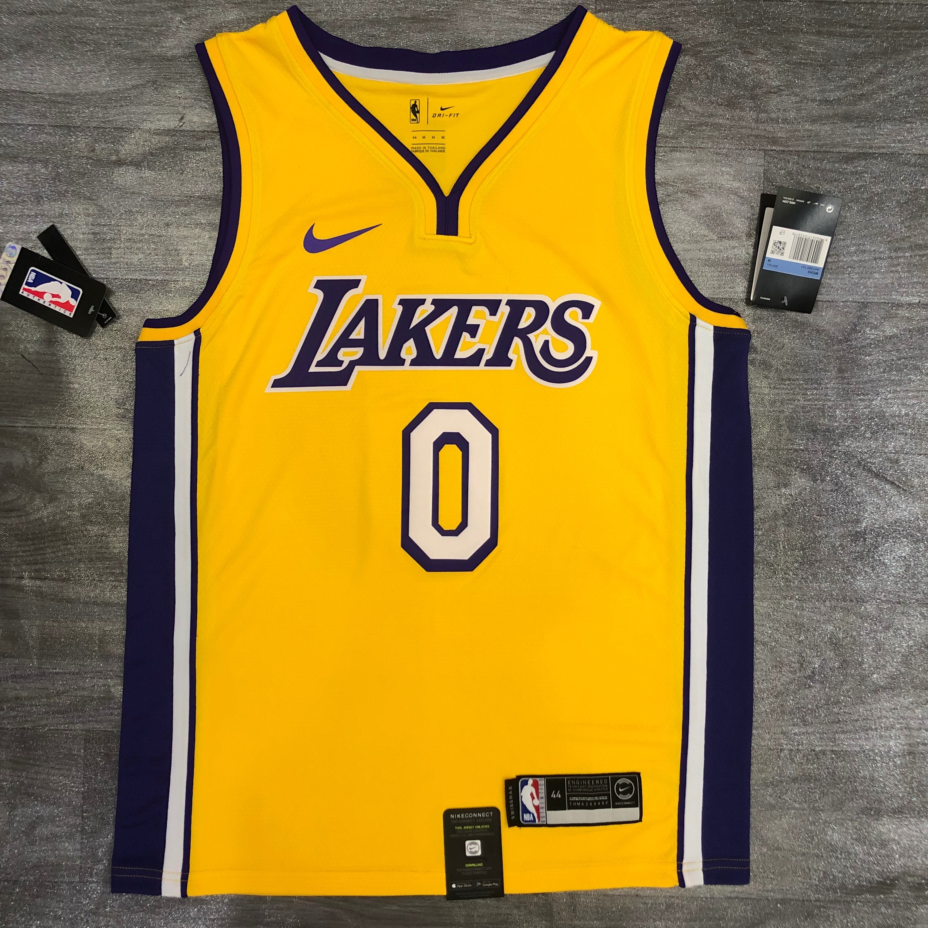 Lakers yellow V-neck No. 0 Nick Young