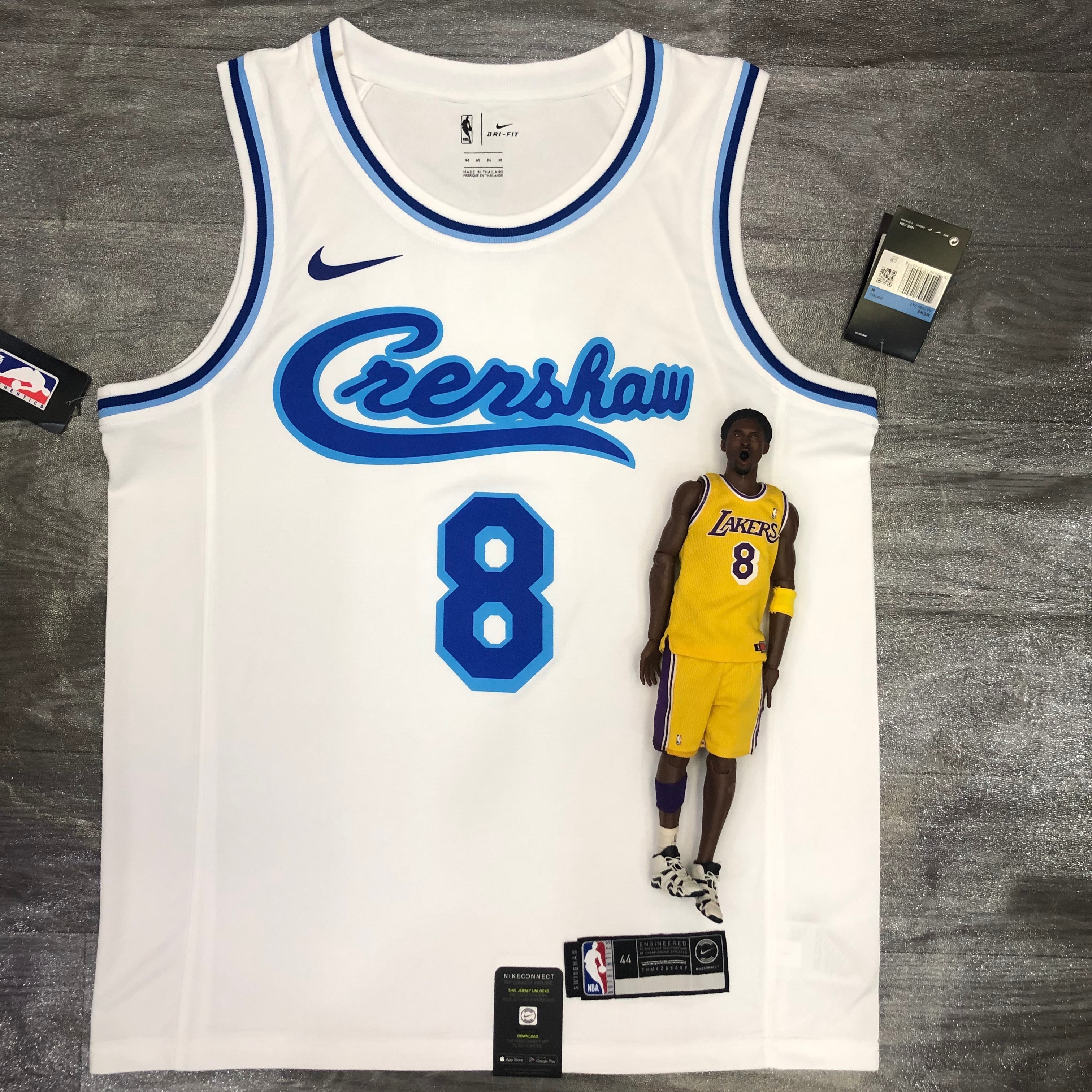 Lakers Latin throwback singer co-titled white No. 8 Bryant